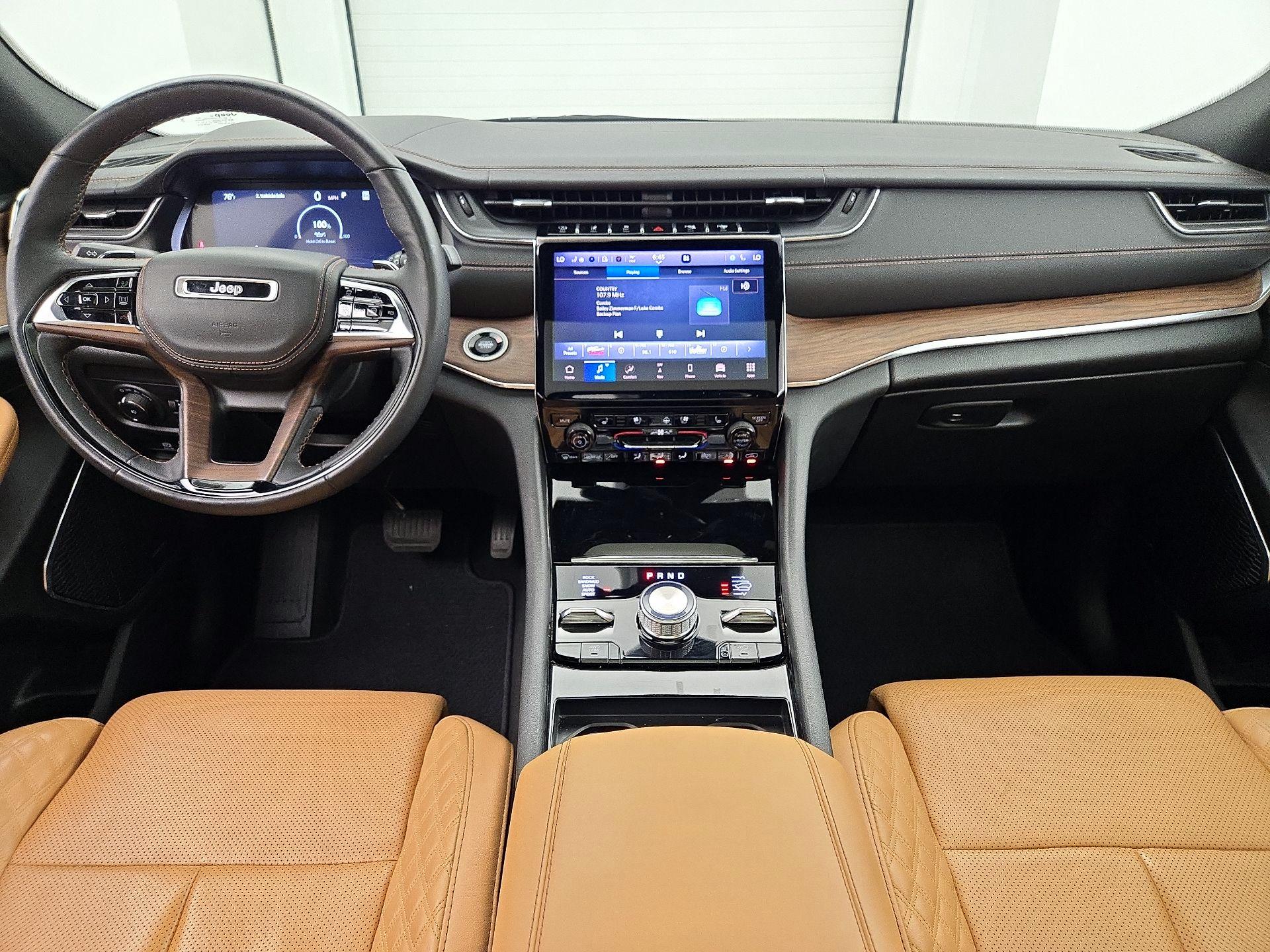 Thumbnail: 2023 Jeep Grand Cherokee L - 9