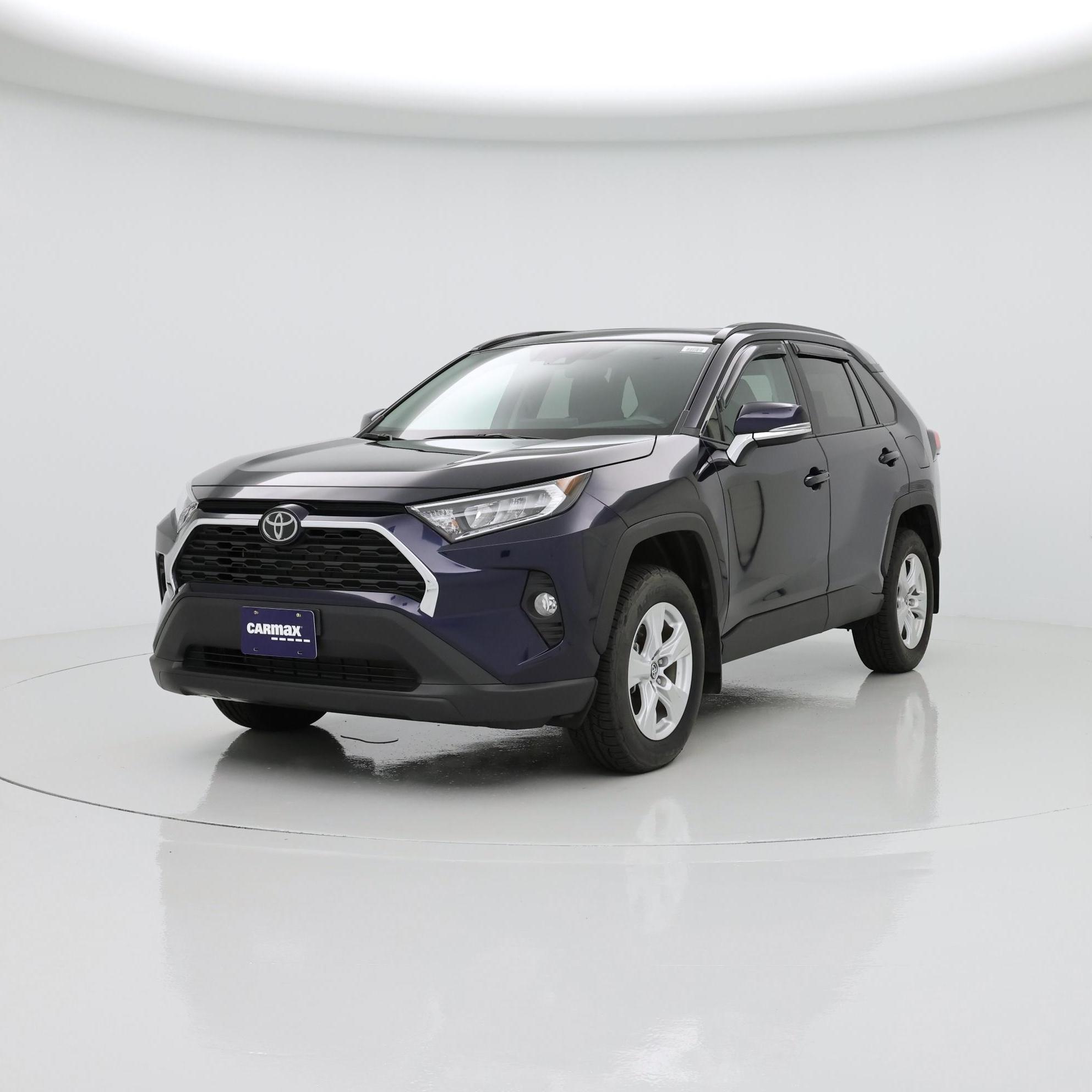 Thumbnail: 2021 Toyota RAV4 - 4