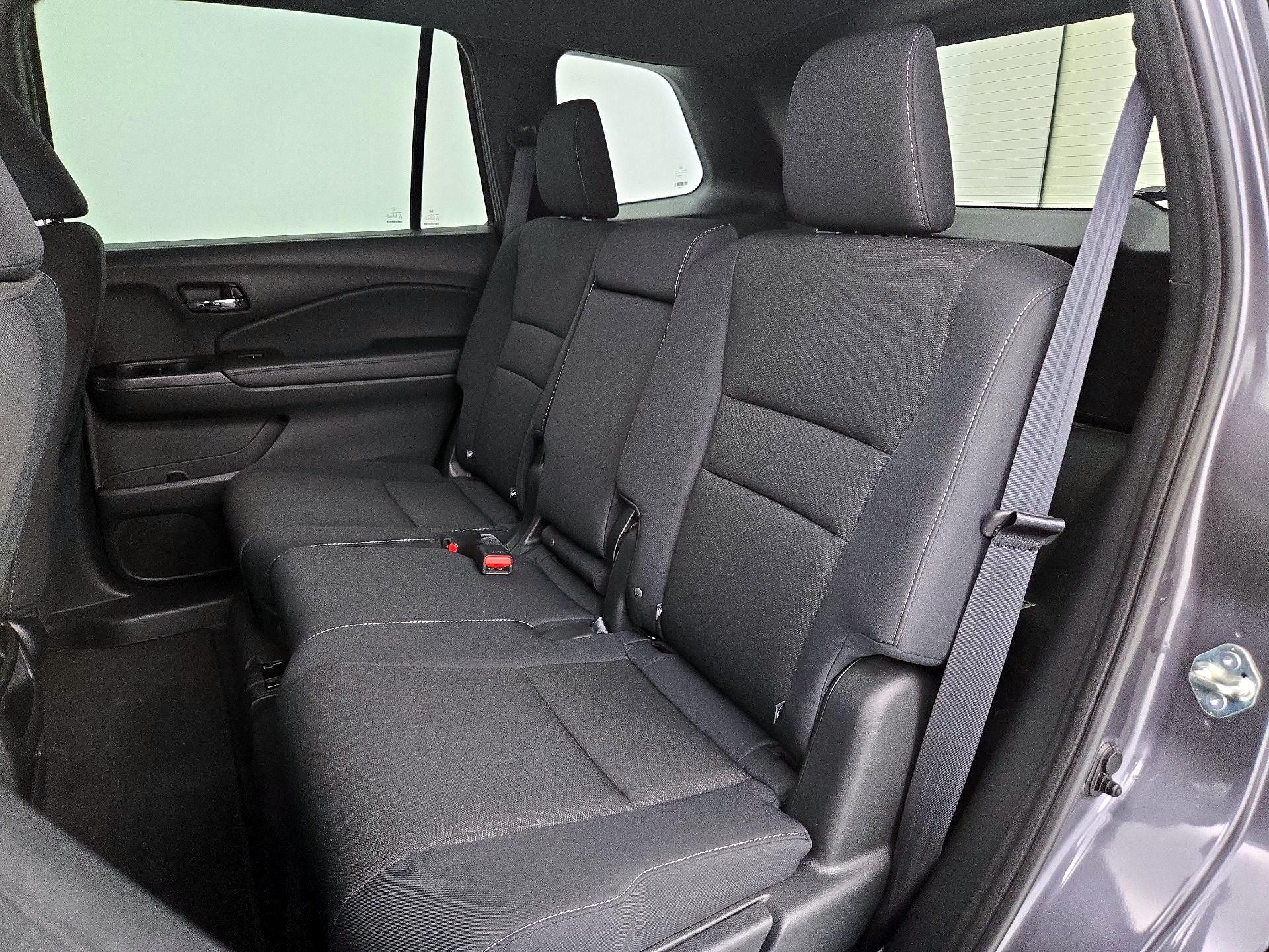 Thumbnail: 2021 Honda Passport - 19