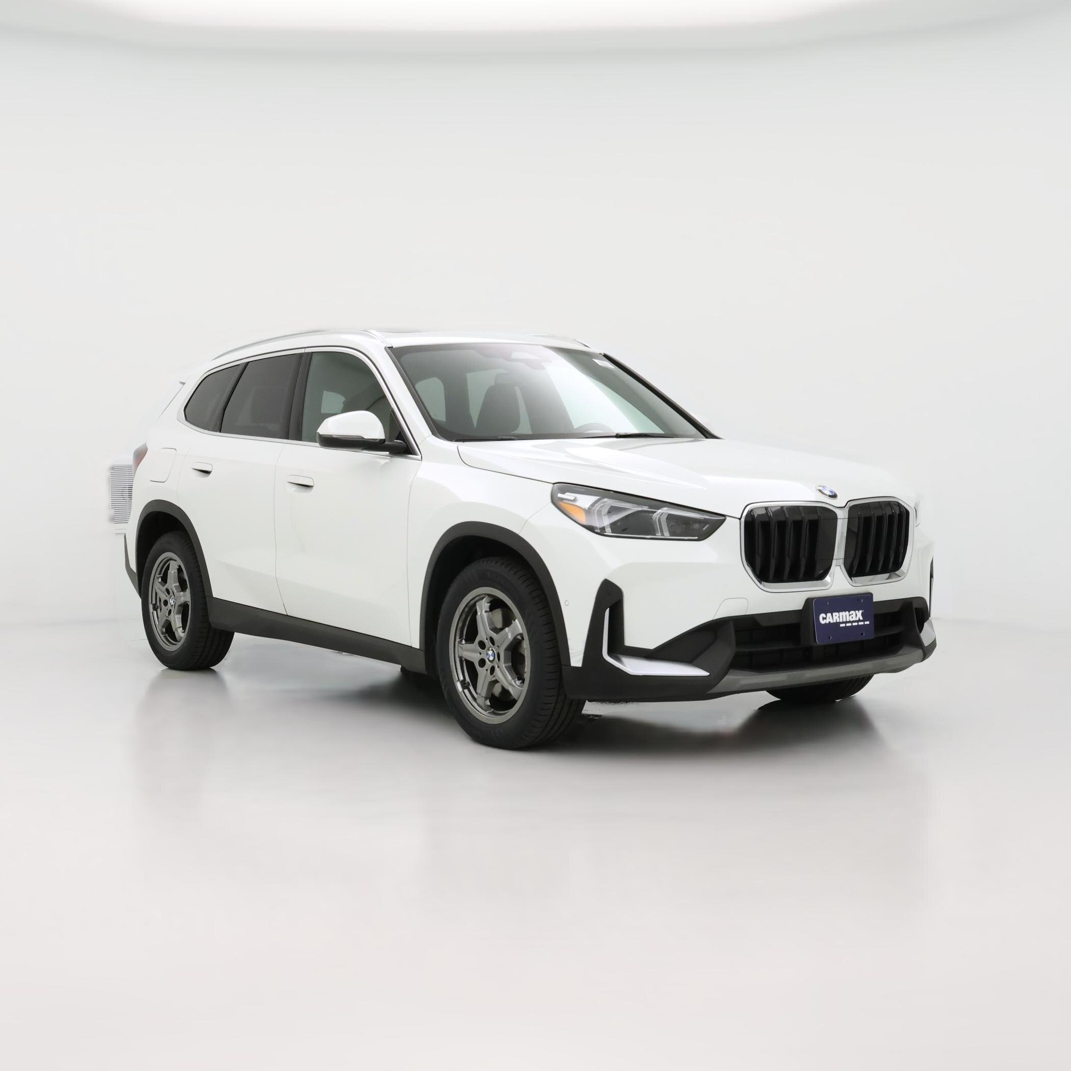 Thumbnail: 2023 BMW X1 - 1