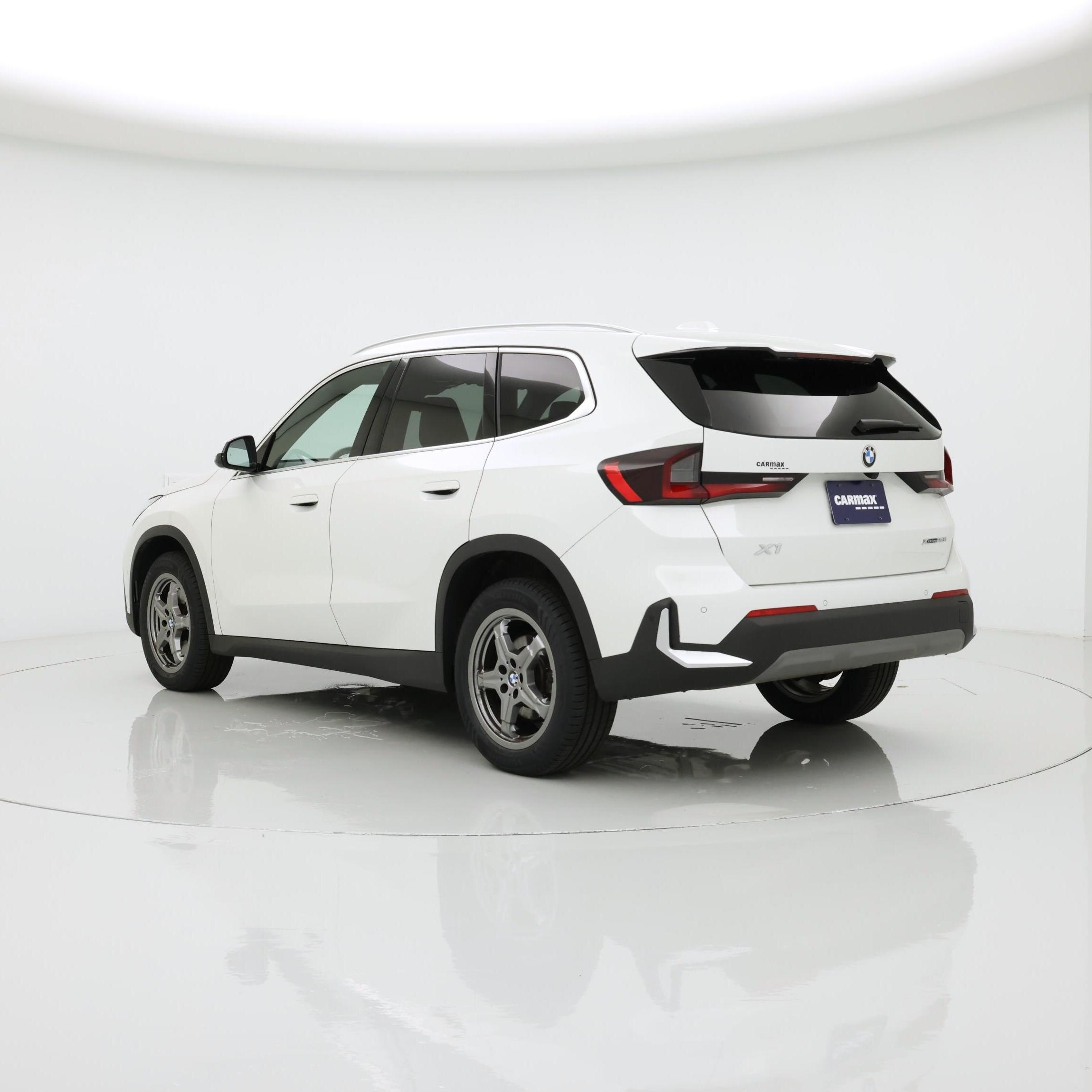 Thumbnail: 2023 BMW X1 - 2