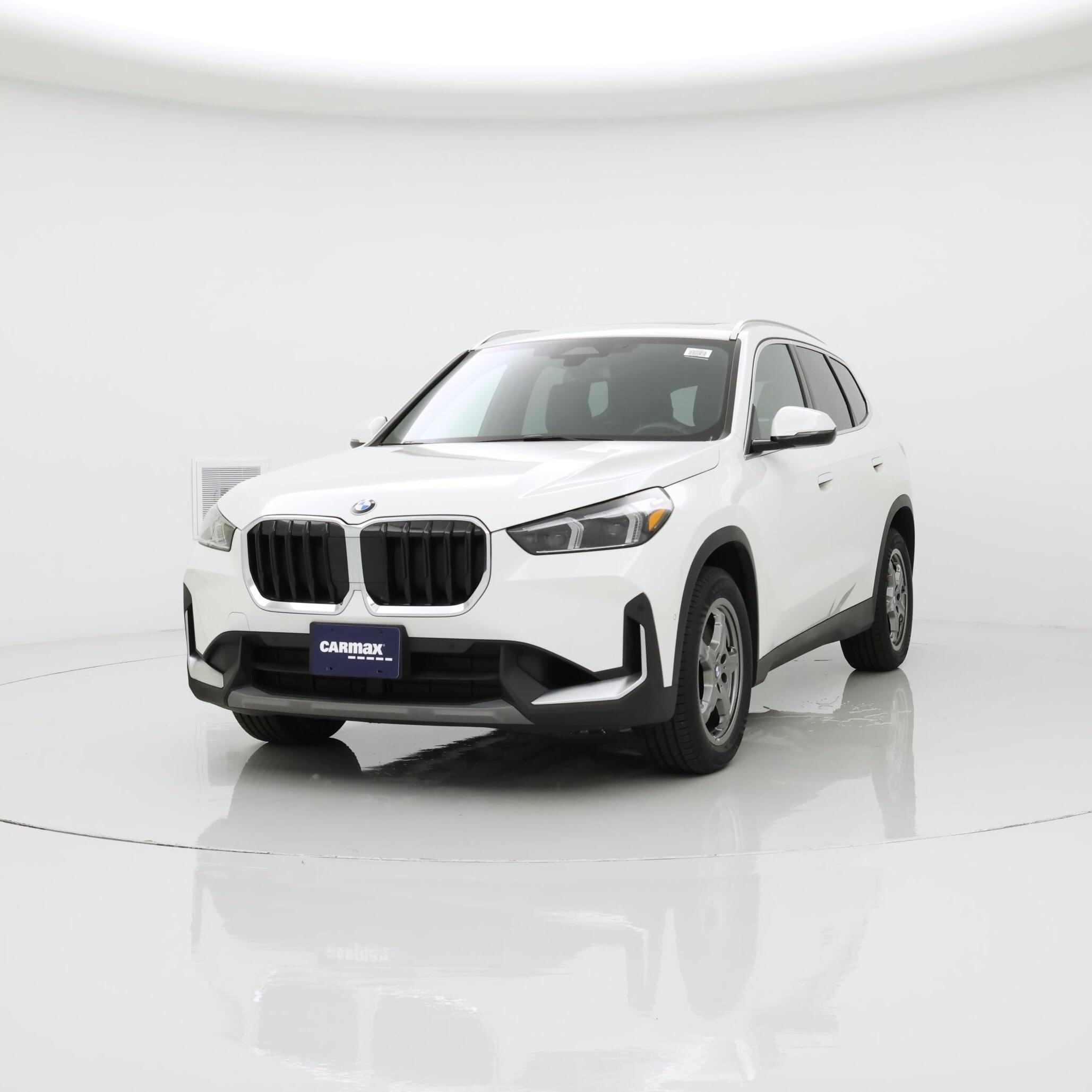 Thumbnail: 2023 BMW X1 - 4