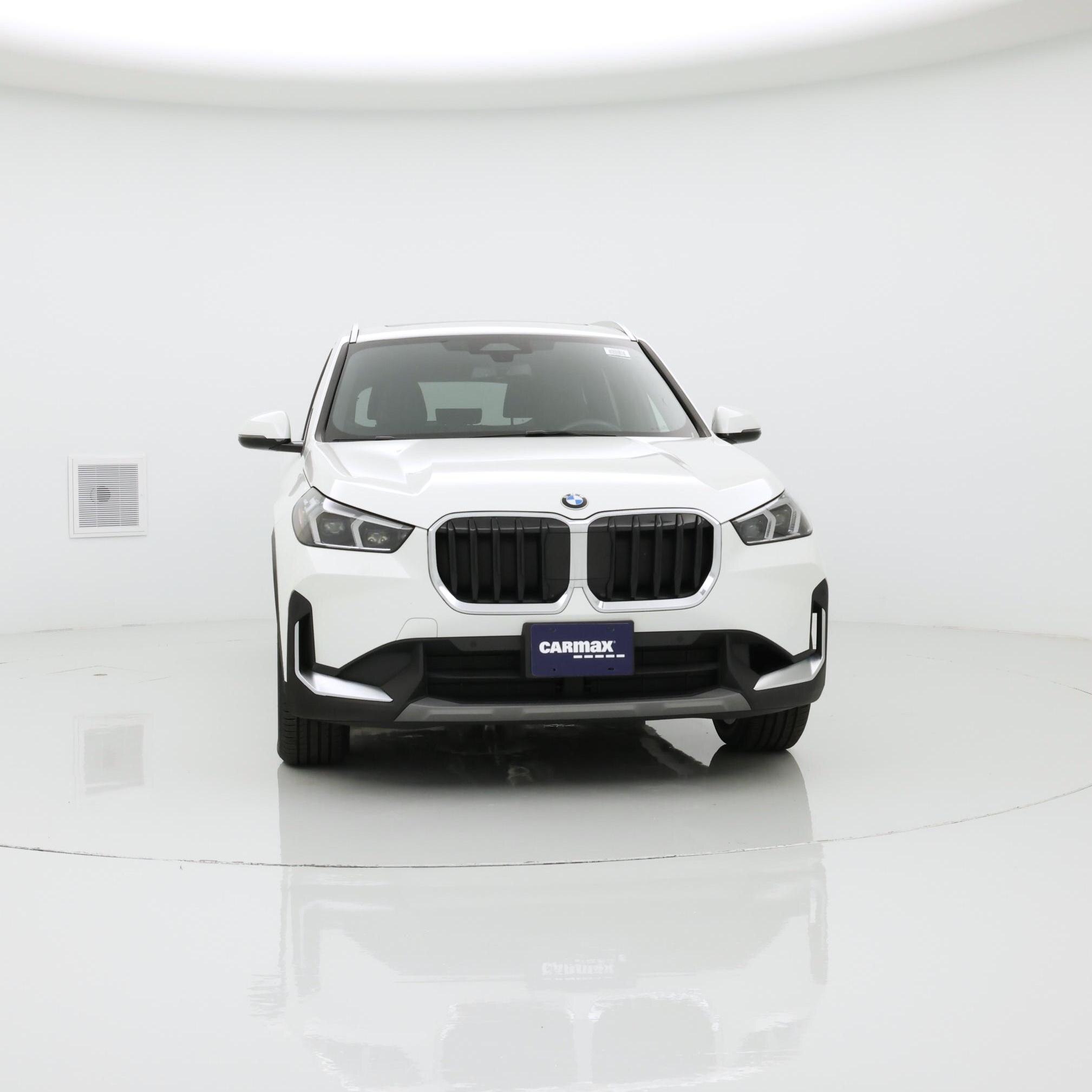 Thumbnail: 2023 BMW X1 - 5