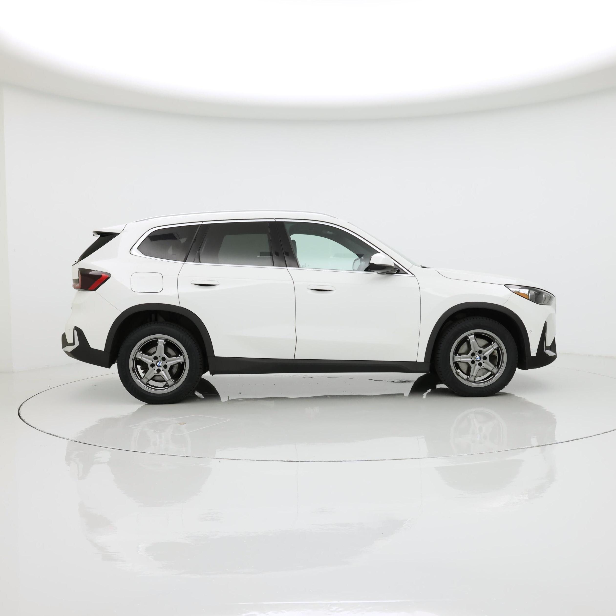 Thumbnail: 2023 BMW X1 - 7