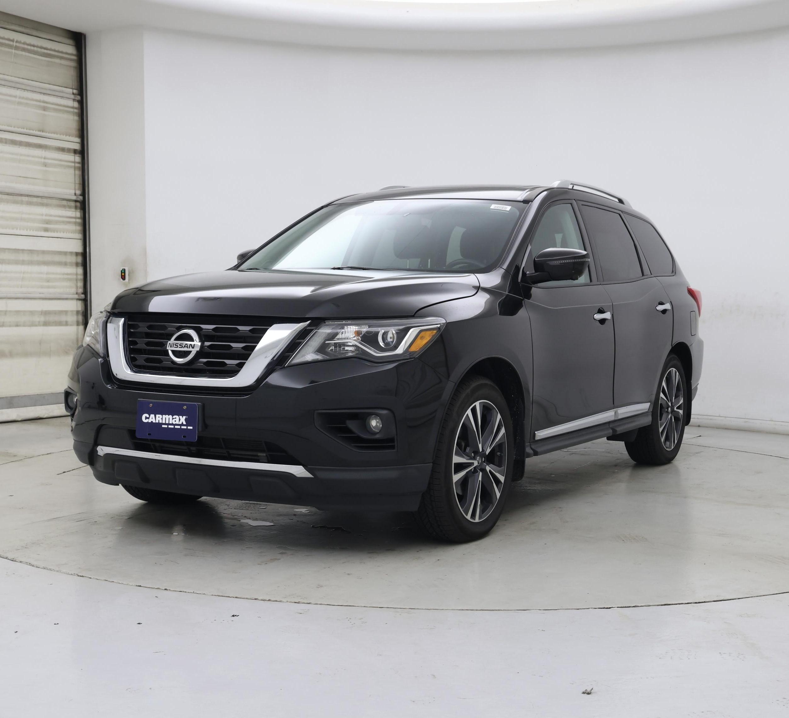 Thumbnail: 2017 Nissan Pathfinder - 4