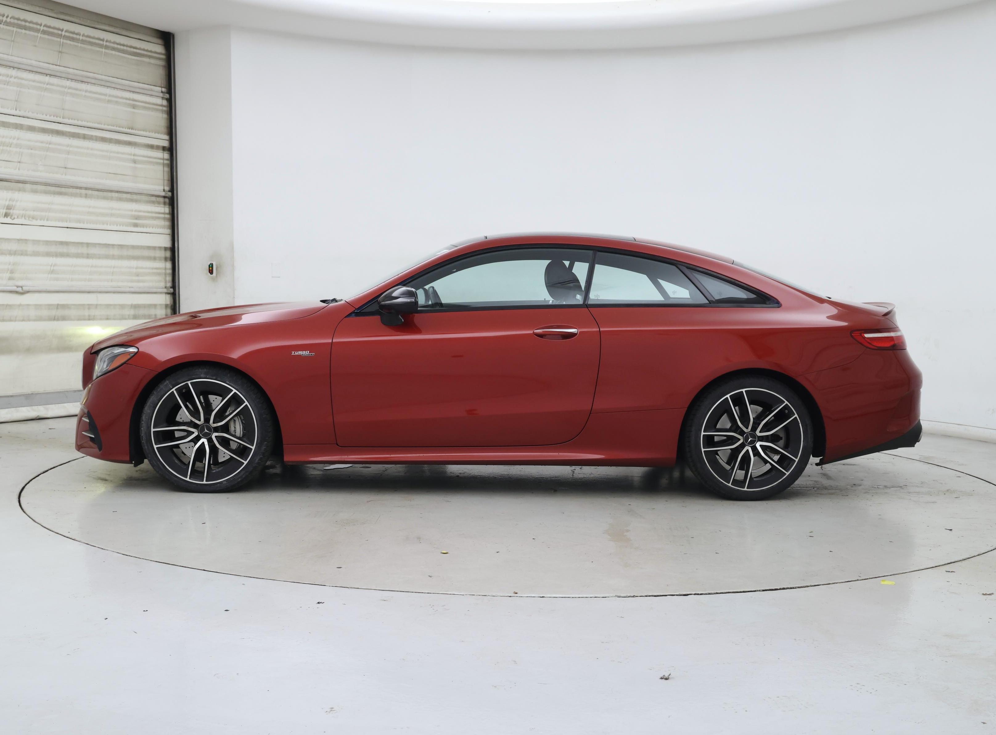 Thumbnail: 2019 Mercedes-Benz E-Class - 3