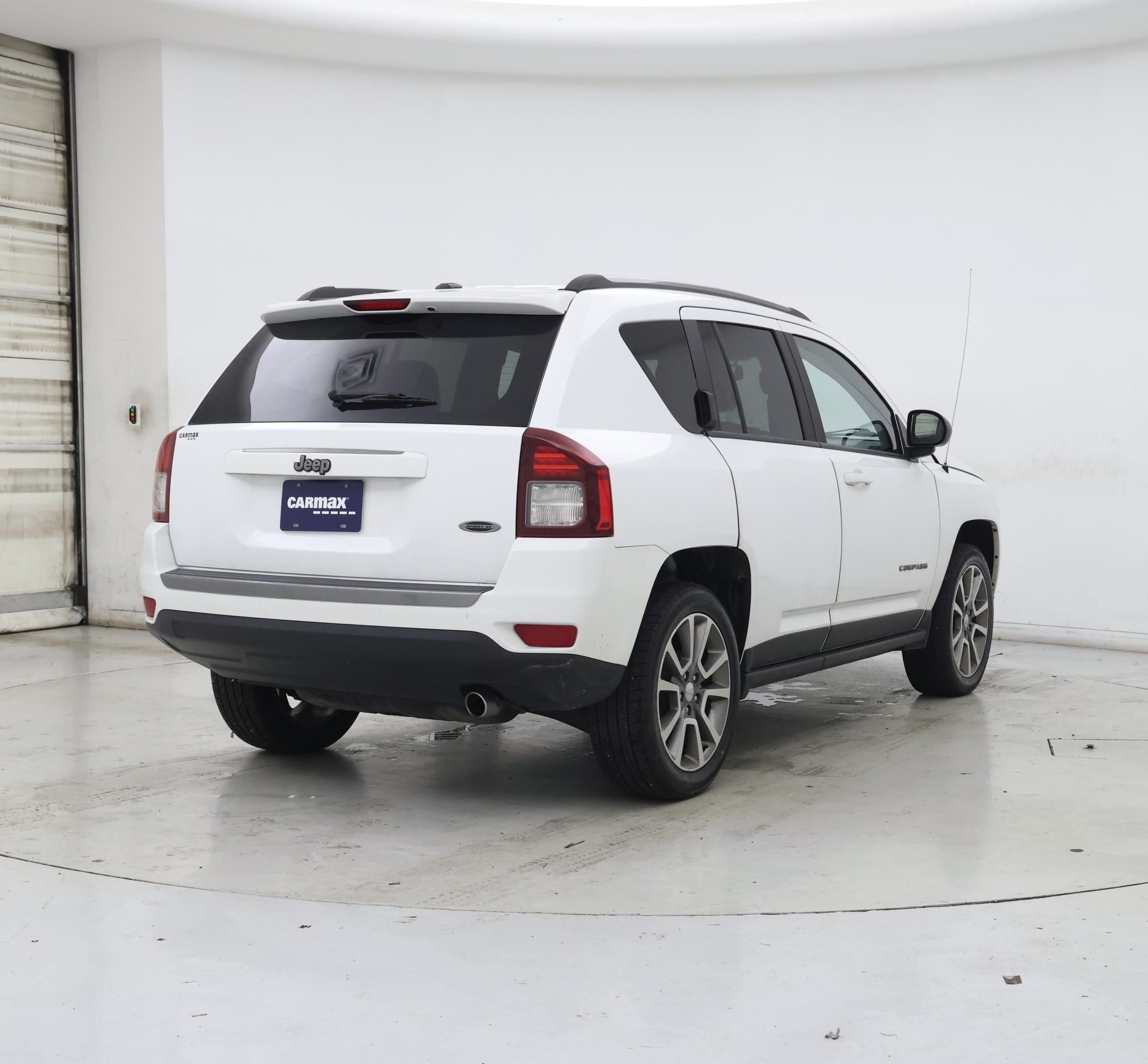 Thumbnail: 2017 Jeep Compass - 8