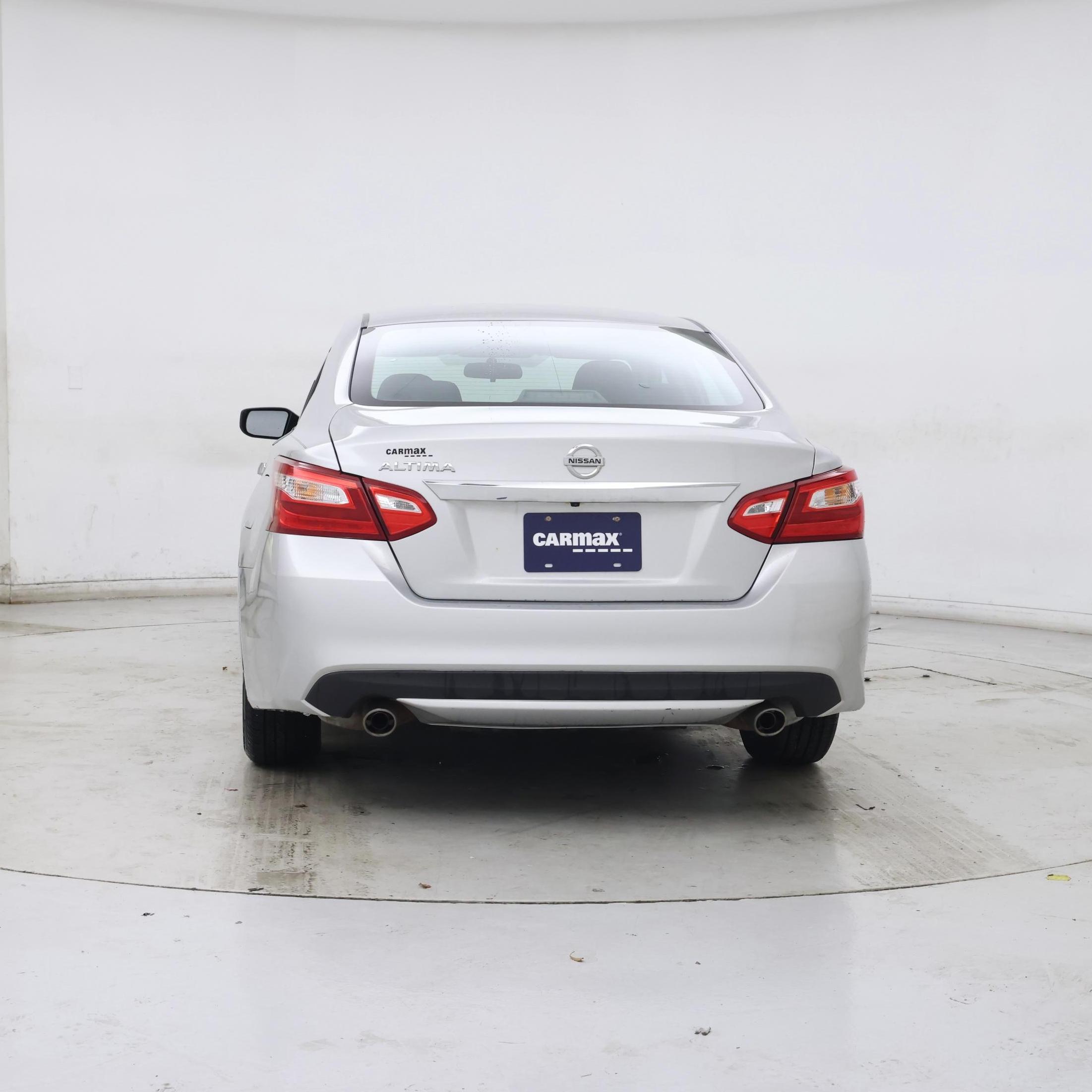 Thumbnail: 2017 Nissan Altima - 6