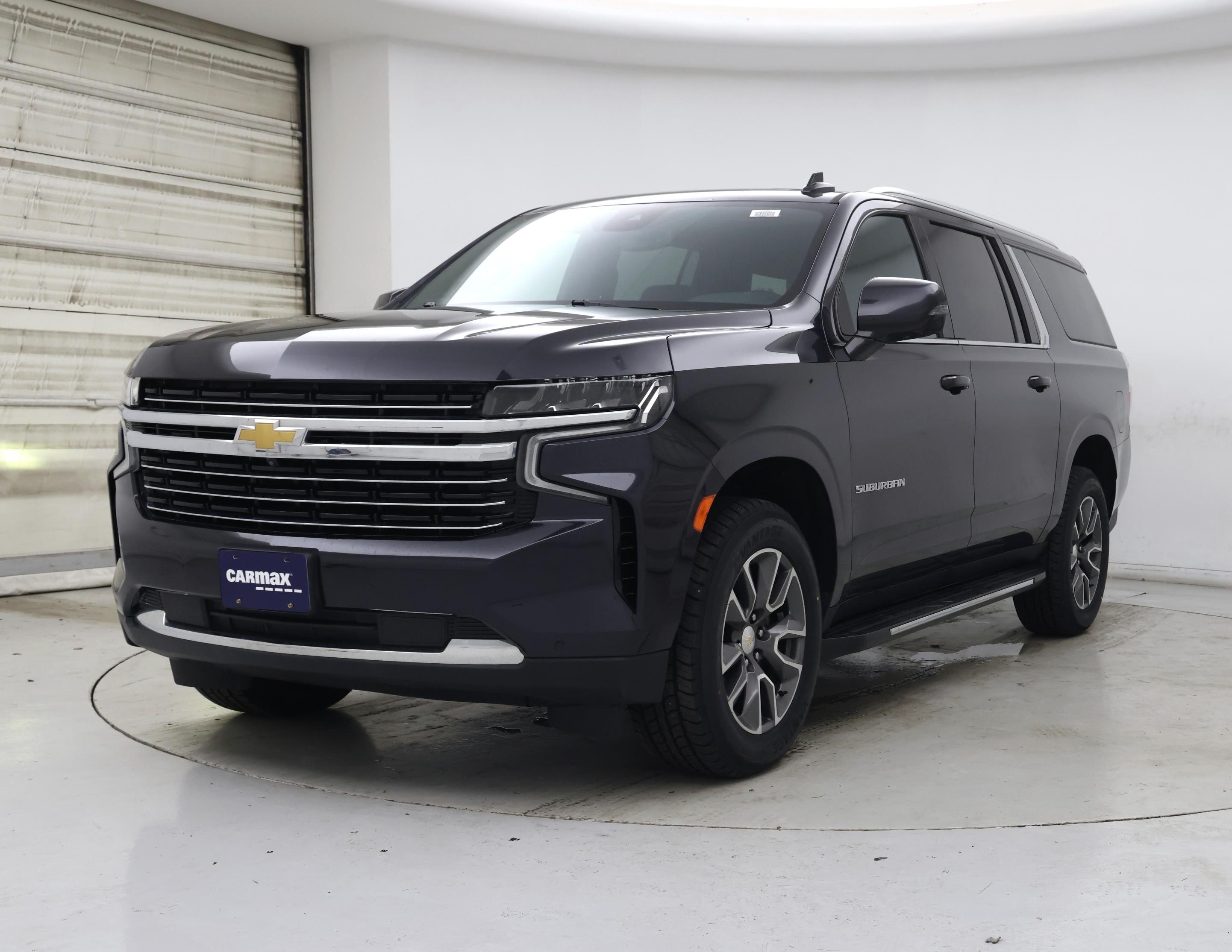 Thumbnail: 2022 Chevrolet Suburban - 4