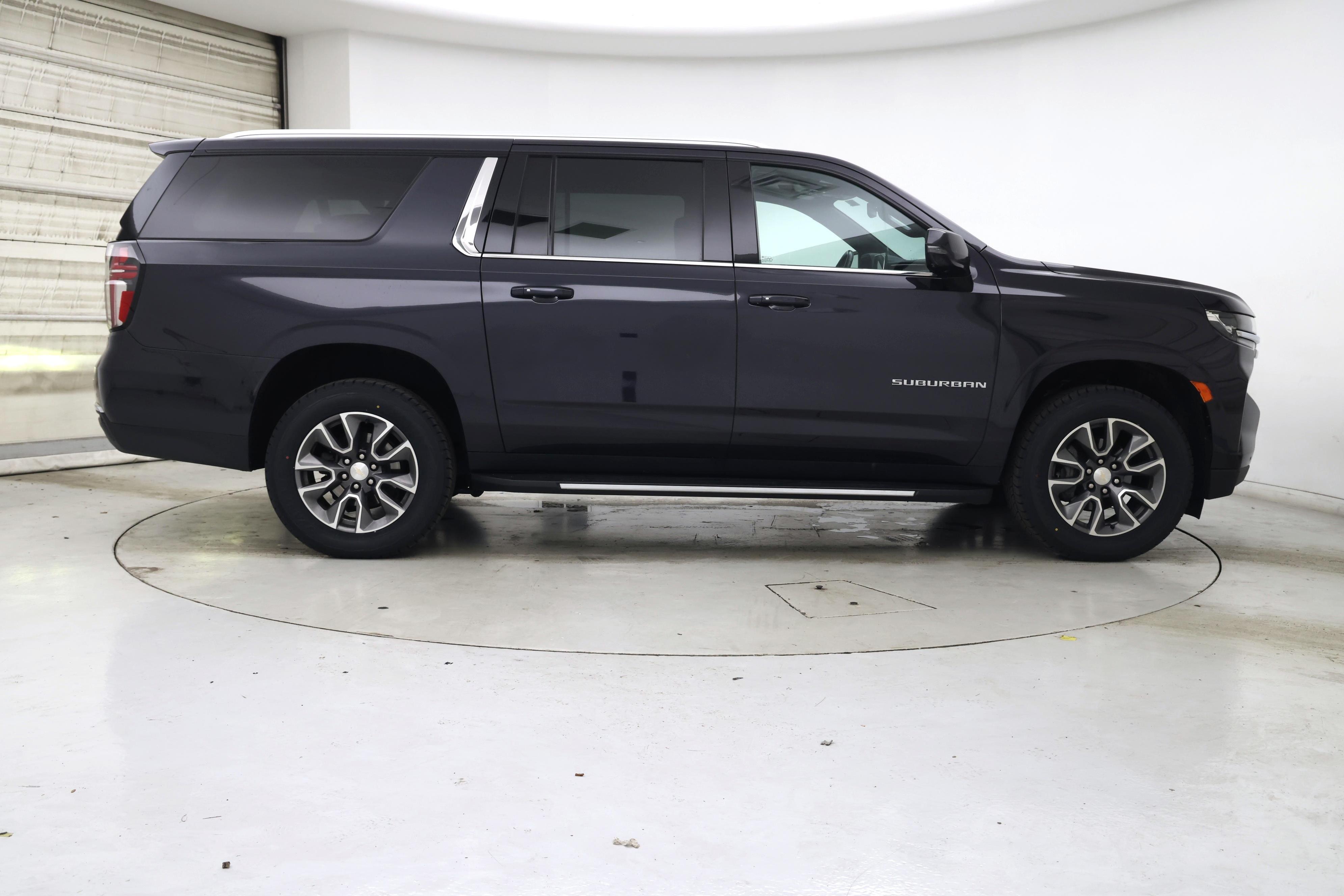 Thumbnail: 2022 Chevrolet Suburban - 7