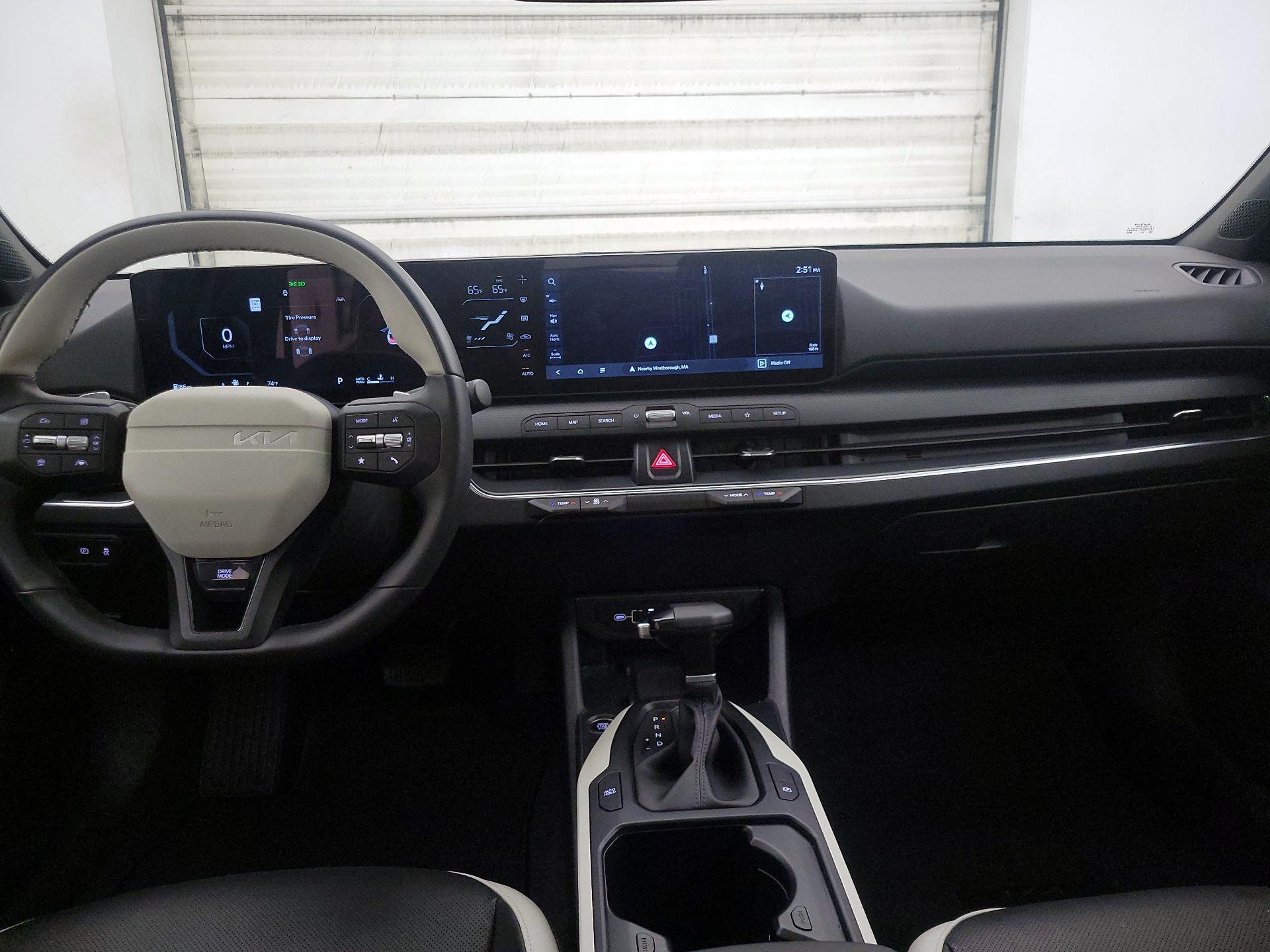Thumbnail: 2025 Kia K4 - 9