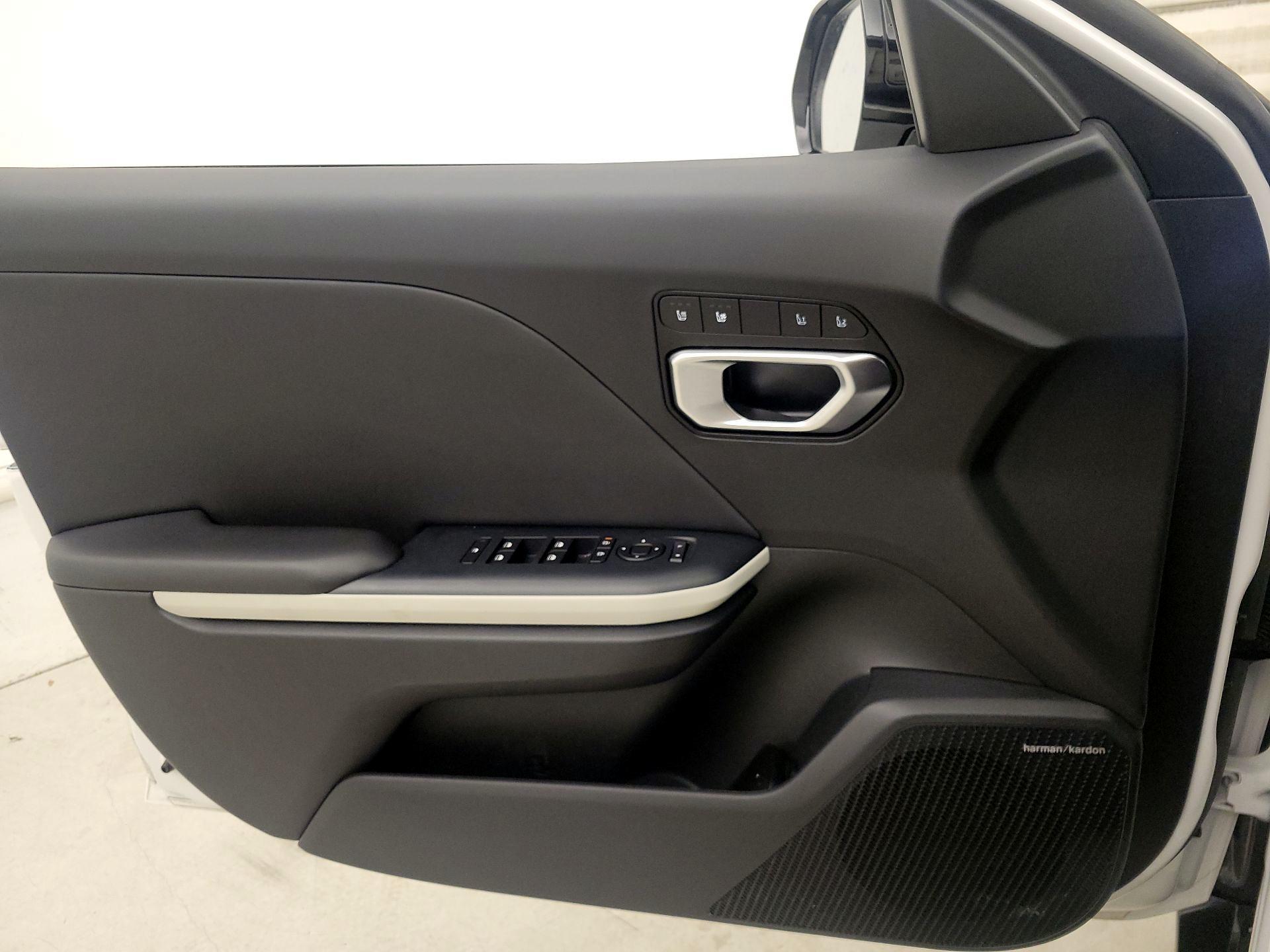 Thumbnail: 2025 Kia K4 - 12
