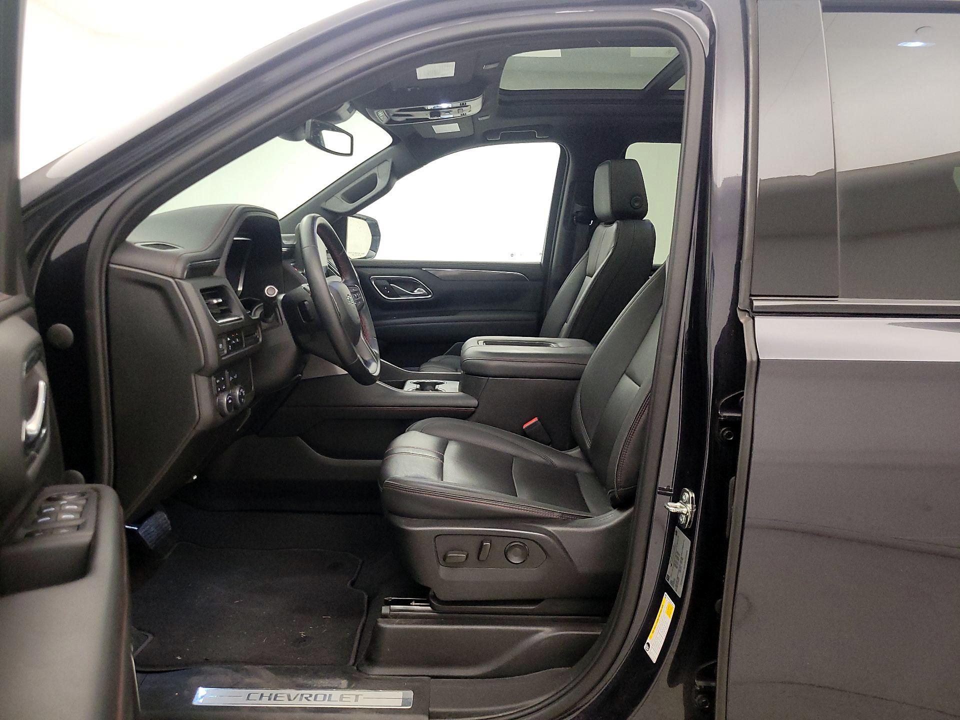 Thumbnail: 2023 Chevrolet Tahoe - 11
