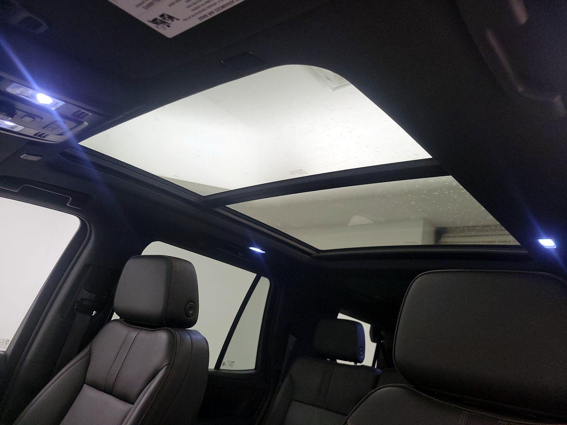 Thumbnail: 2023 Chevrolet Tahoe - 20