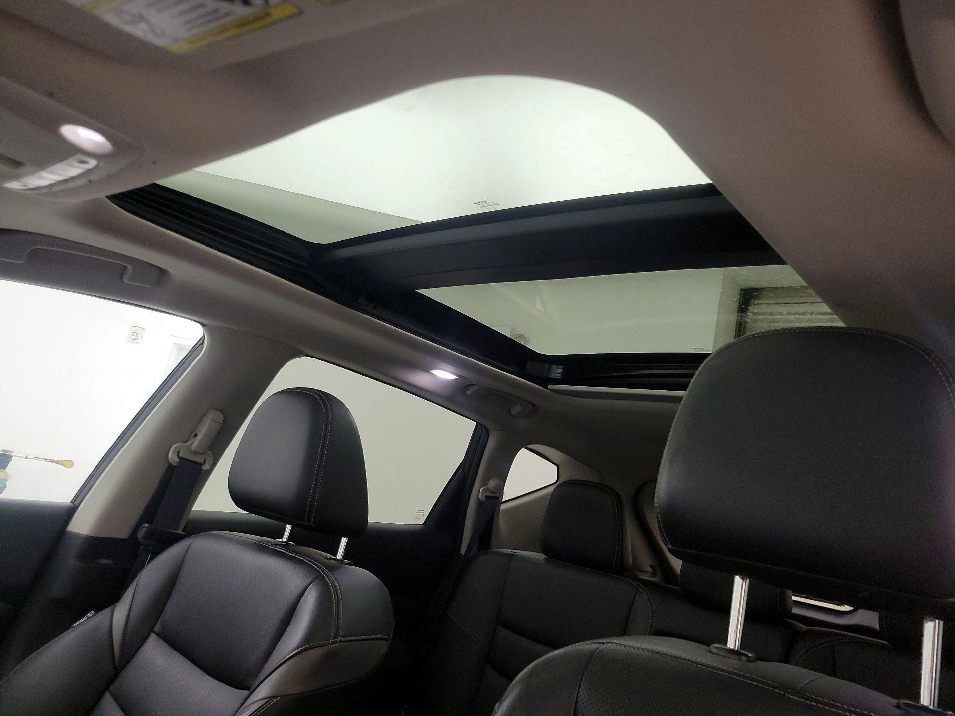 Thumbnail: 2016 Nissan Murano - 20