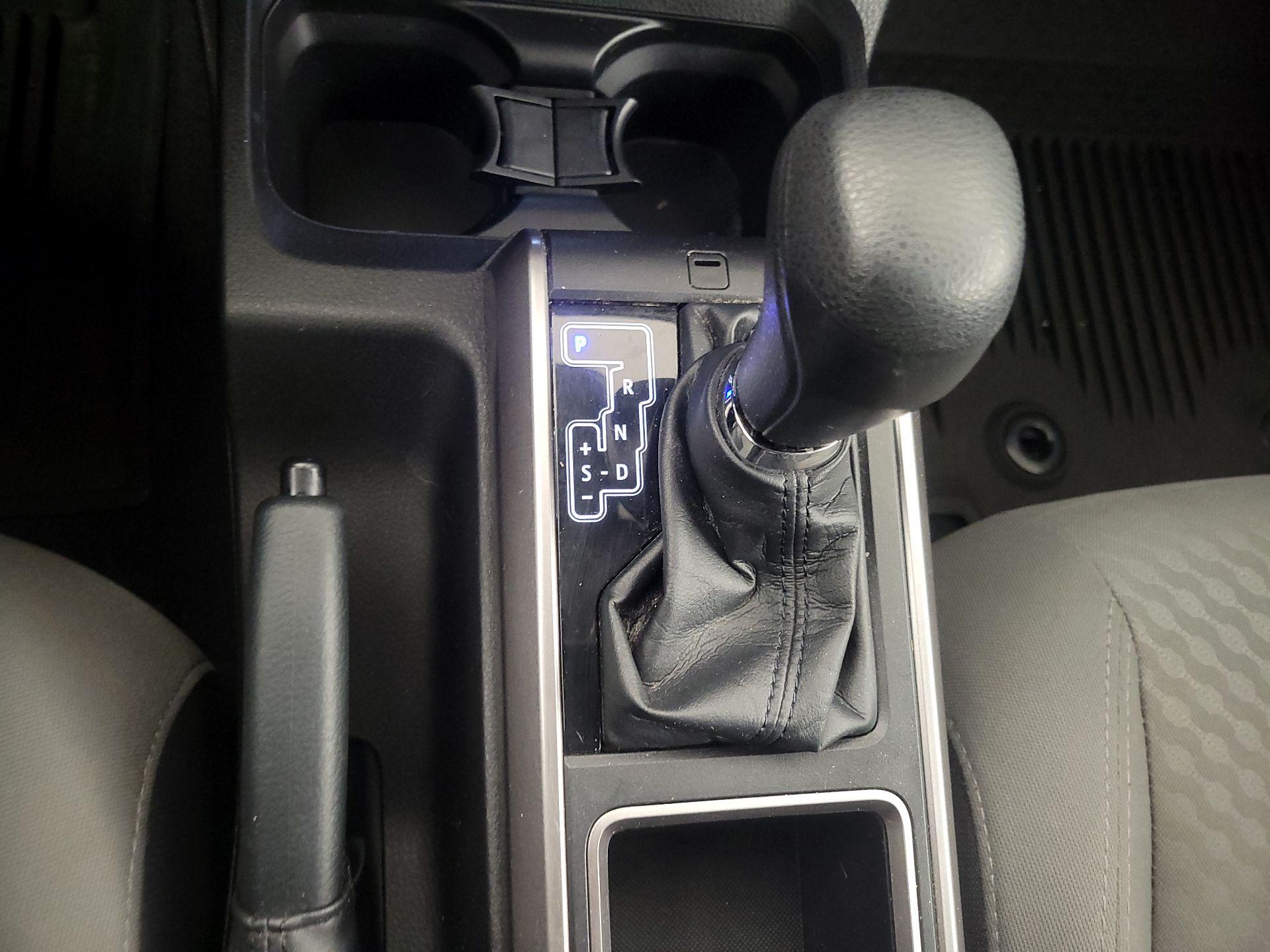 Thumbnail: 2022 Toyota Tacoma - 17