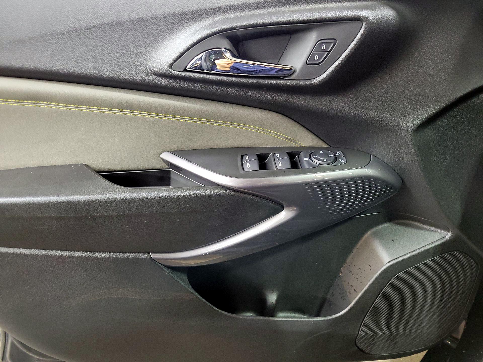 Thumbnail: 2024 Chevrolet Trax - 12