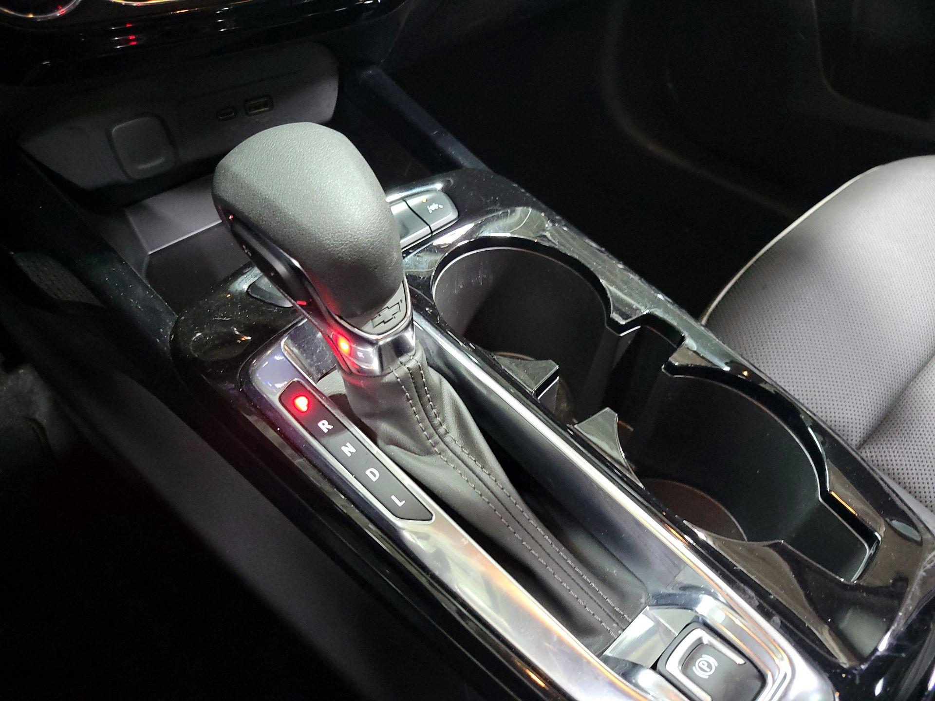 Thumbnail: 2024 Chevrolet Trax - 17