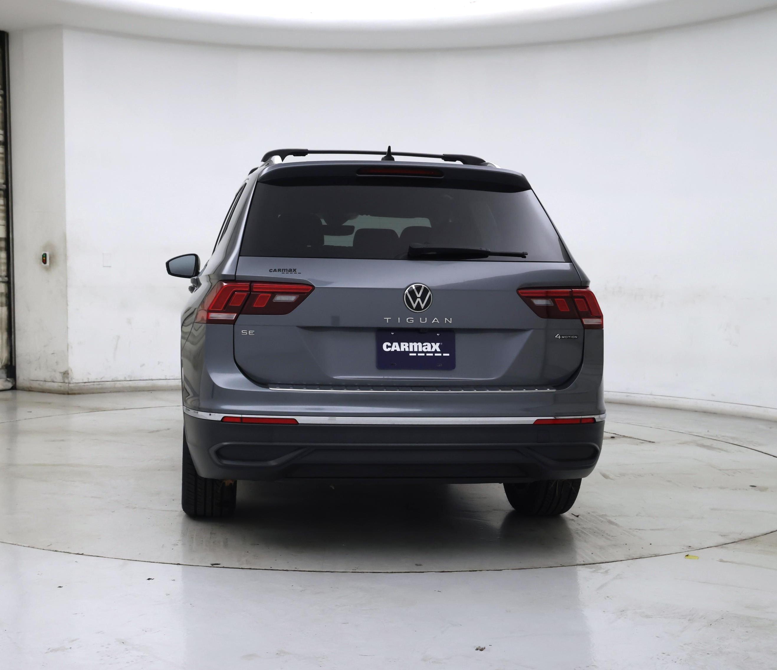 Thumbnail: 2023 Volkswagen Tiguan - 6