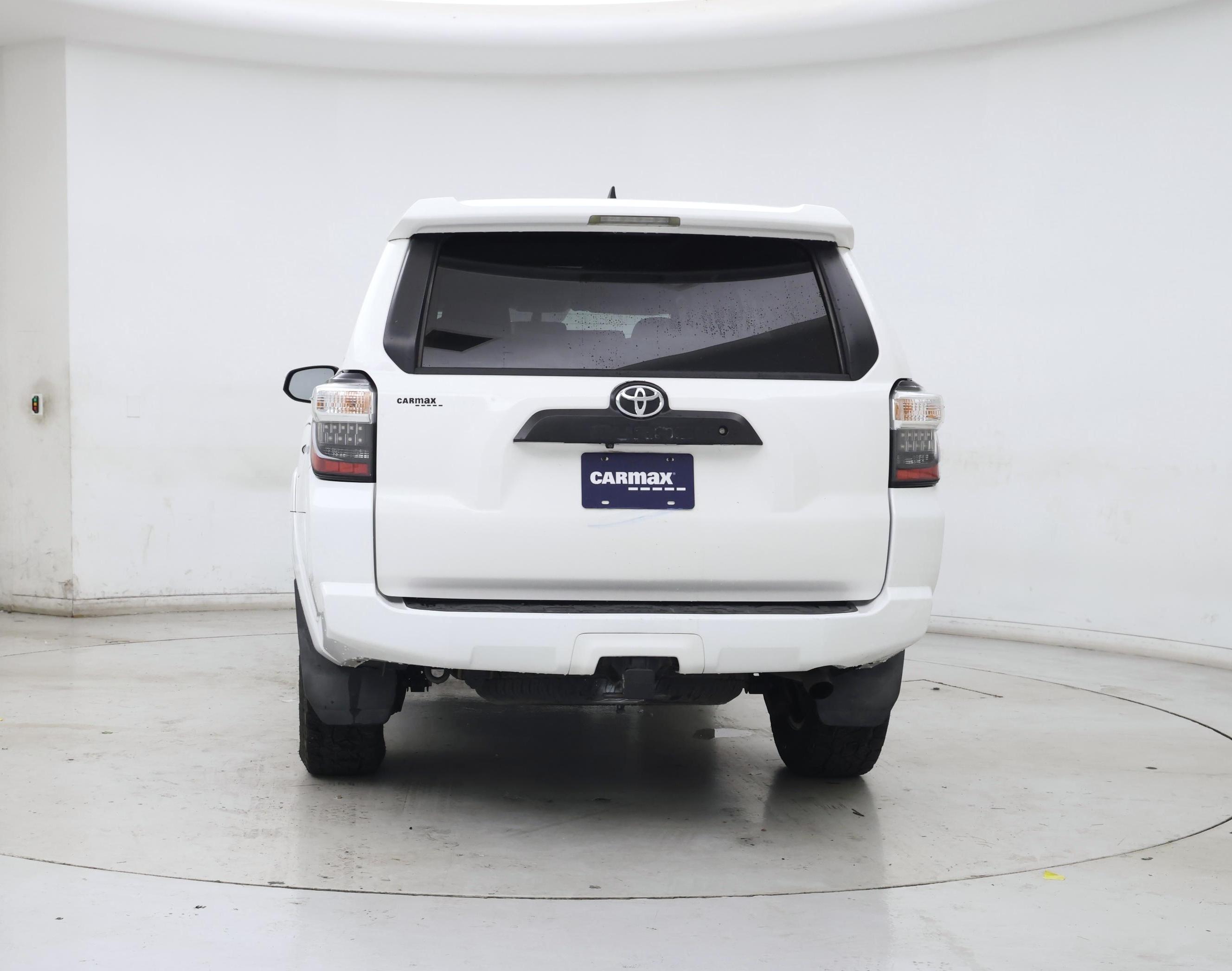 Thumbnail: 2014 Toyota 4Runner - 6