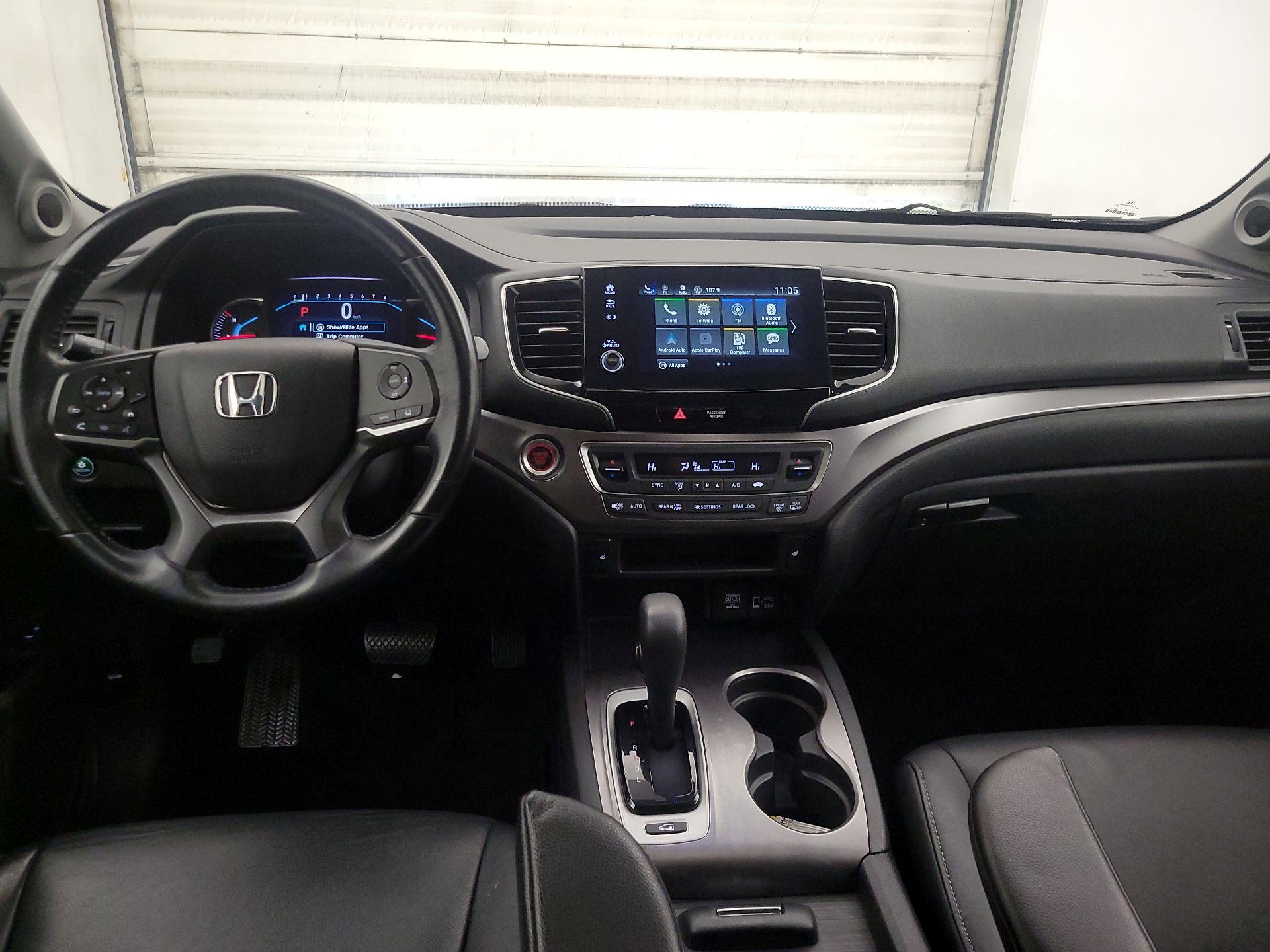 Thumbnail: 2019 Honda Pilot - 9