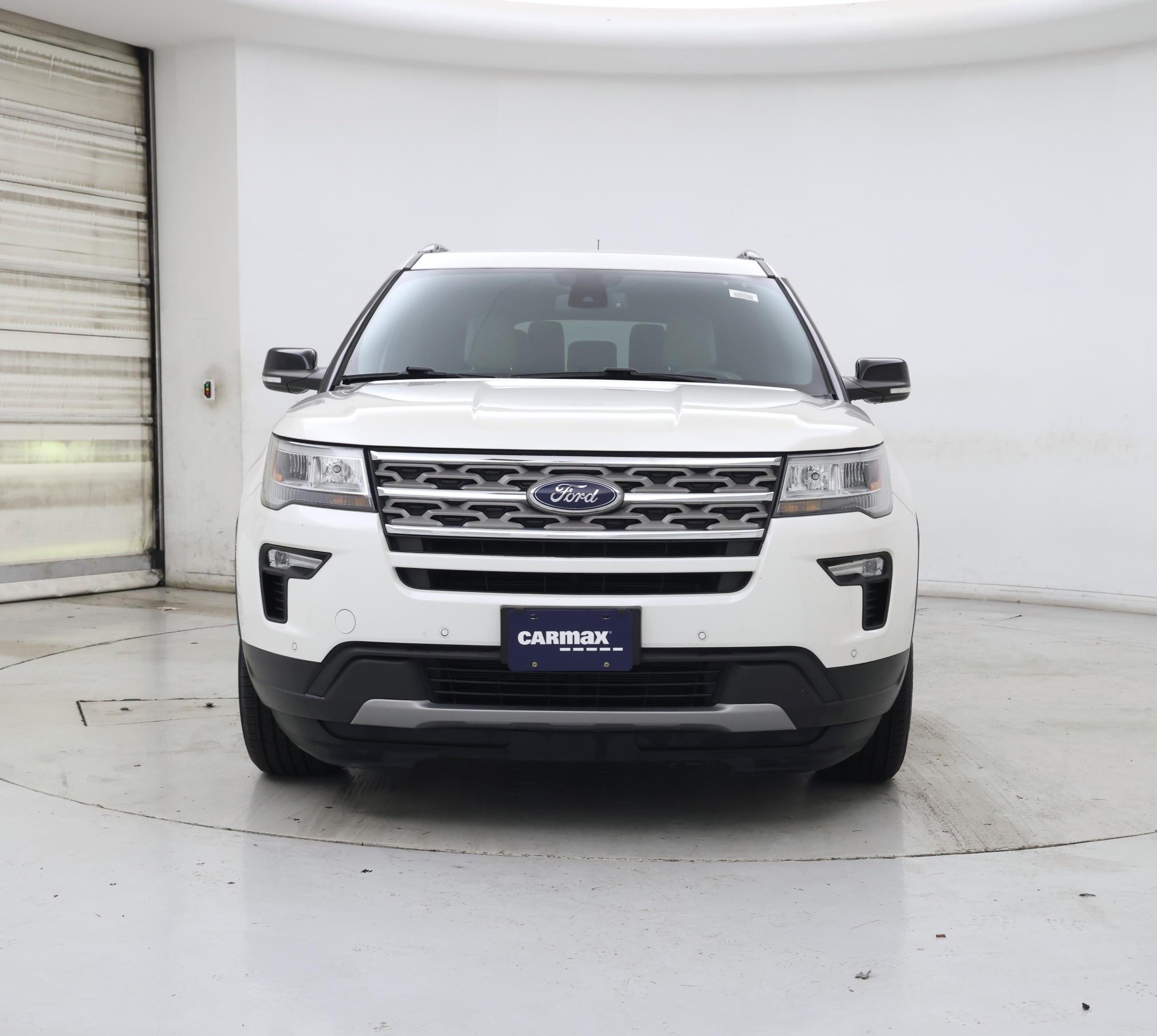 Thumbnail: 2018 Ford Explorer - 5