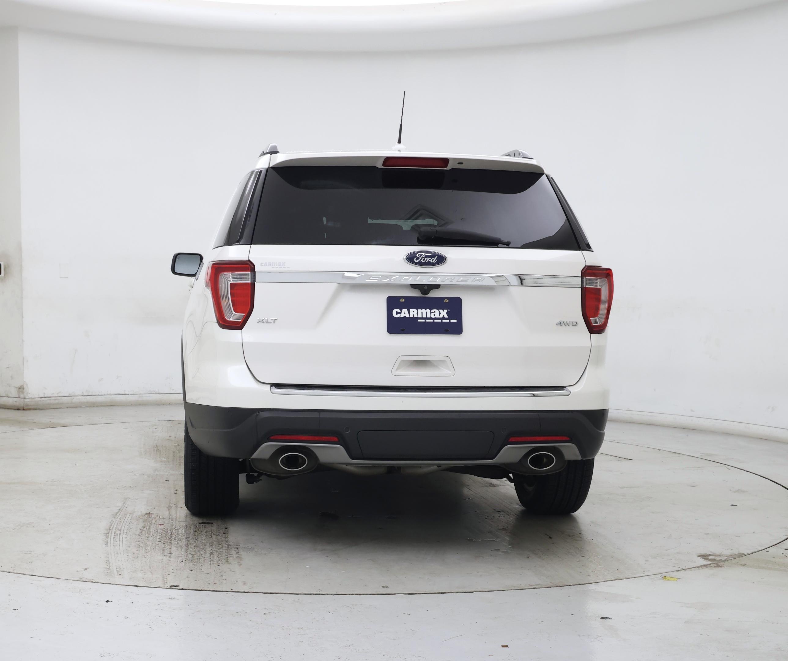 Thumbnail: 2018 Ford Explorer - 6