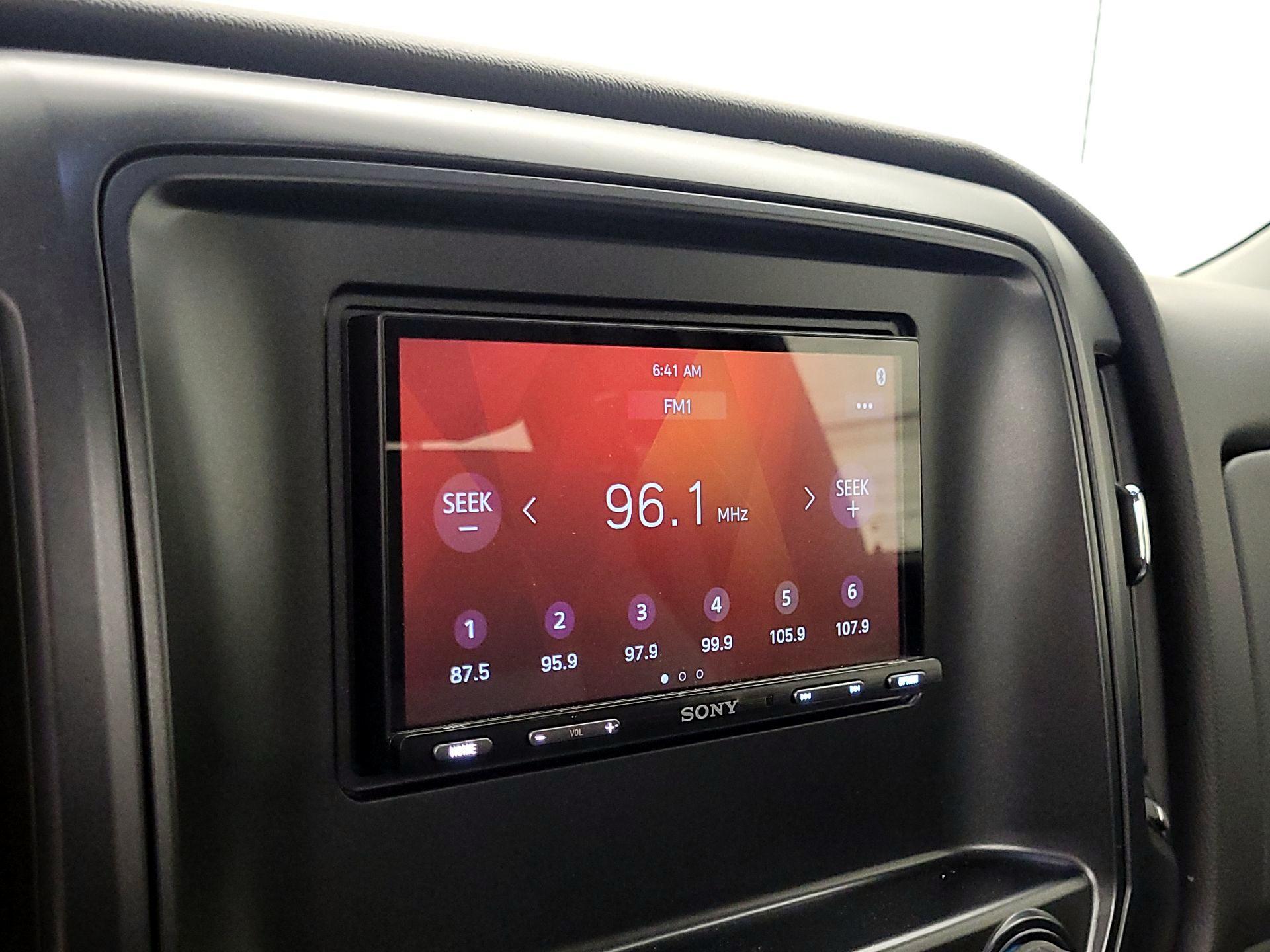 Thumbnail: 2014 Chevrolet Silverado 1500 - 14