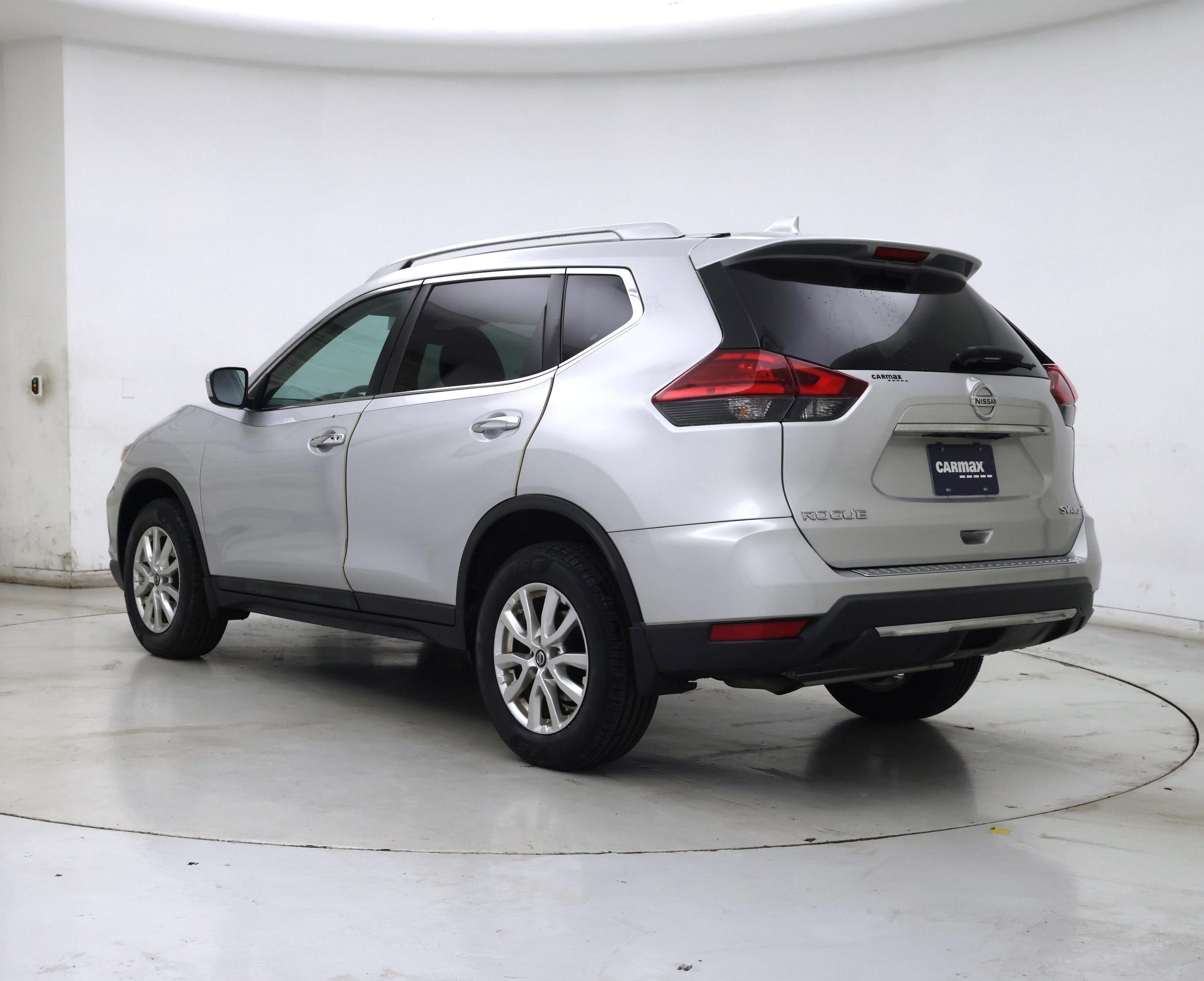 Thumbnail: 2017 Nissan Rogue - 2