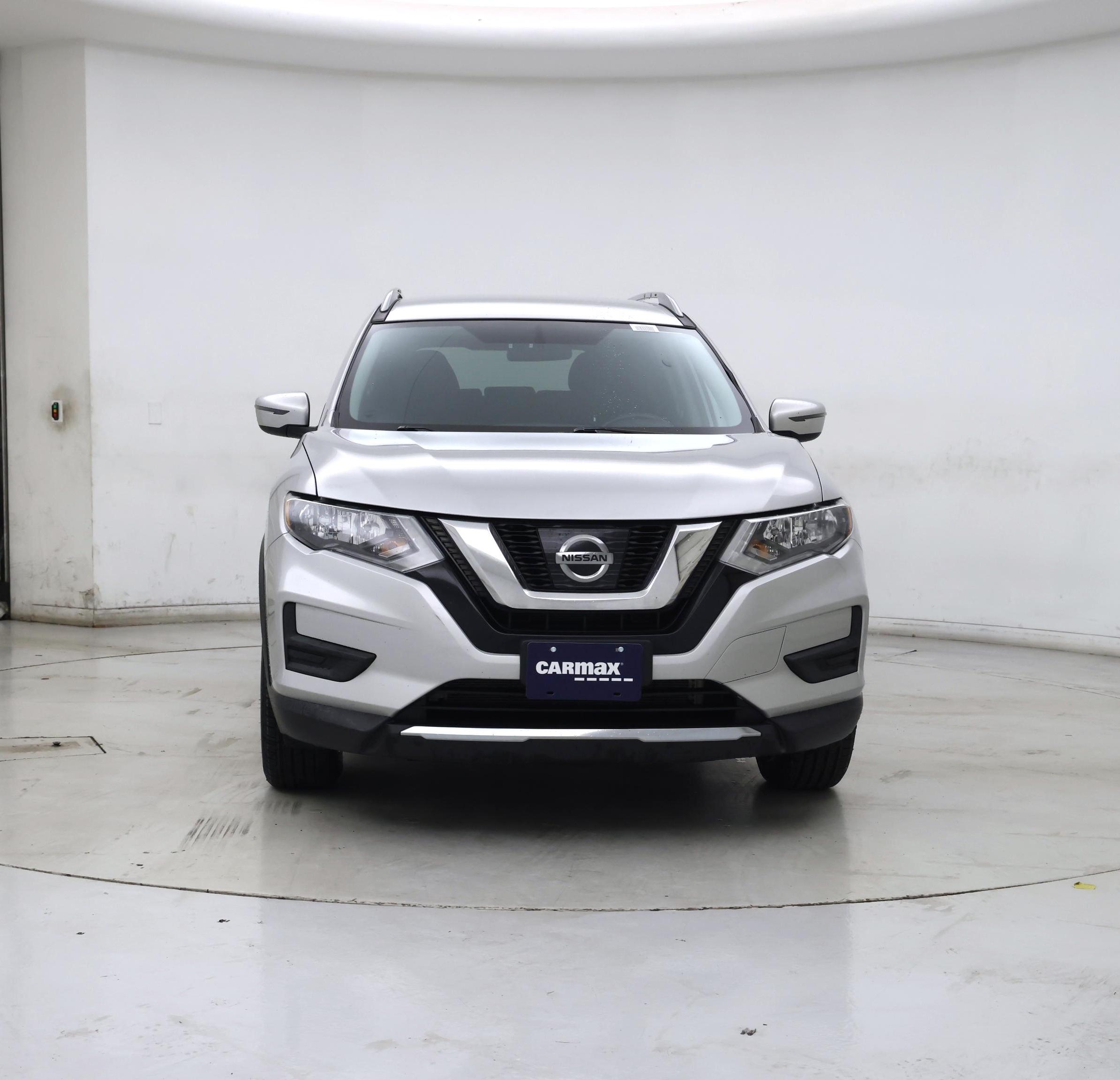 Thumbnail: 2017 Nissan Rogue - 5