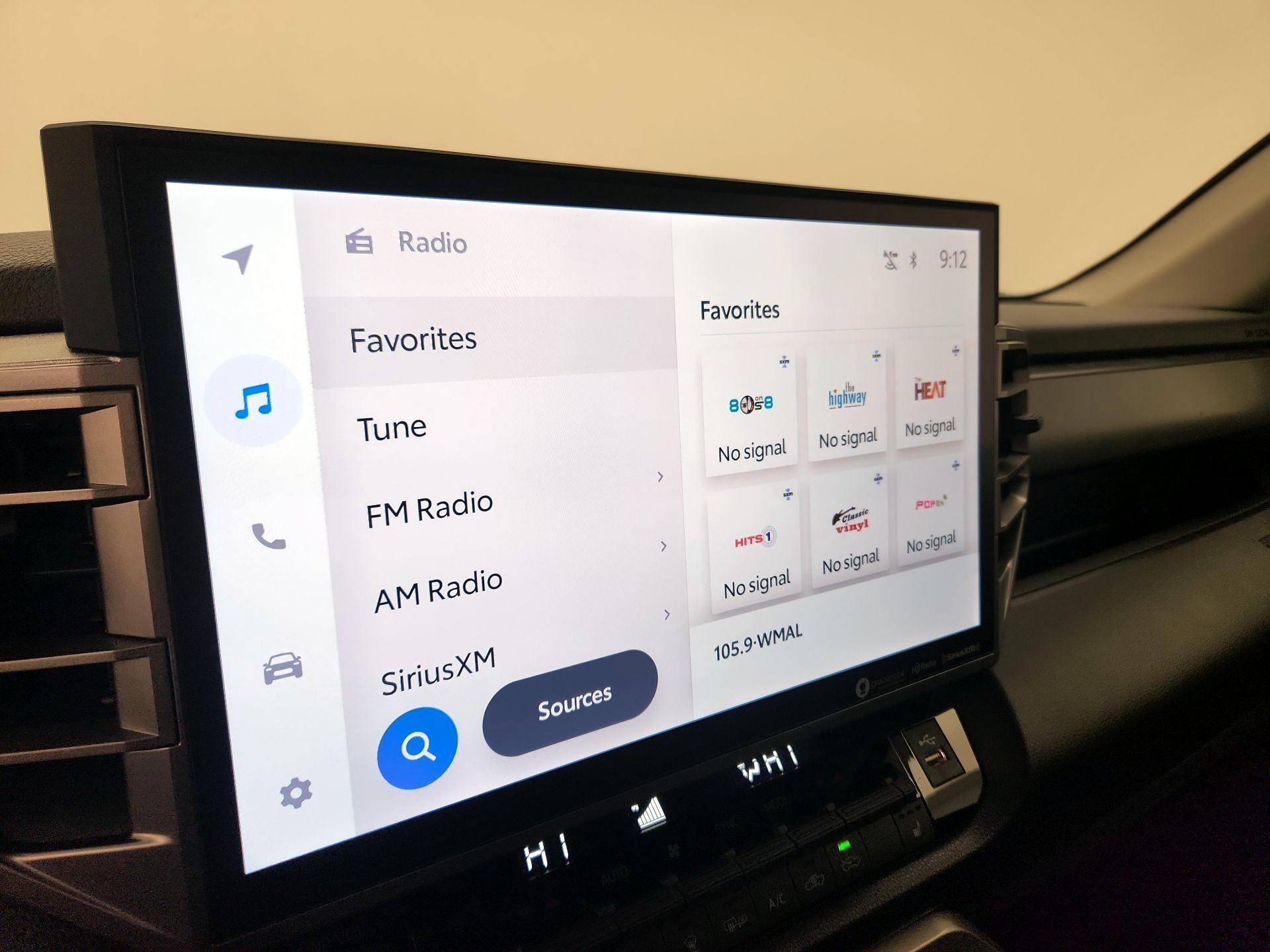Thumbnail: 2023 Toyota Tundra - 15