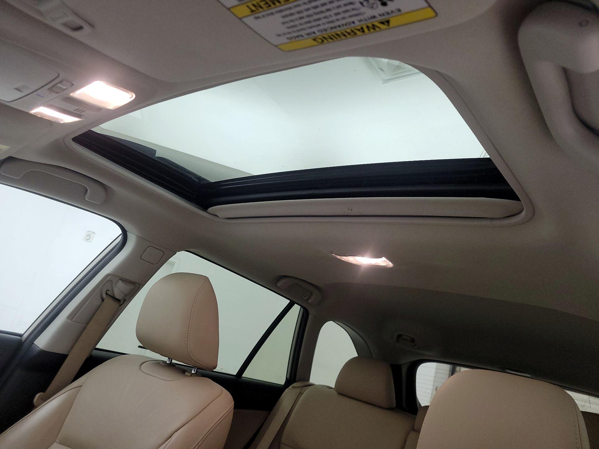 Thumbnail: 2015 Subaru Outback - 20