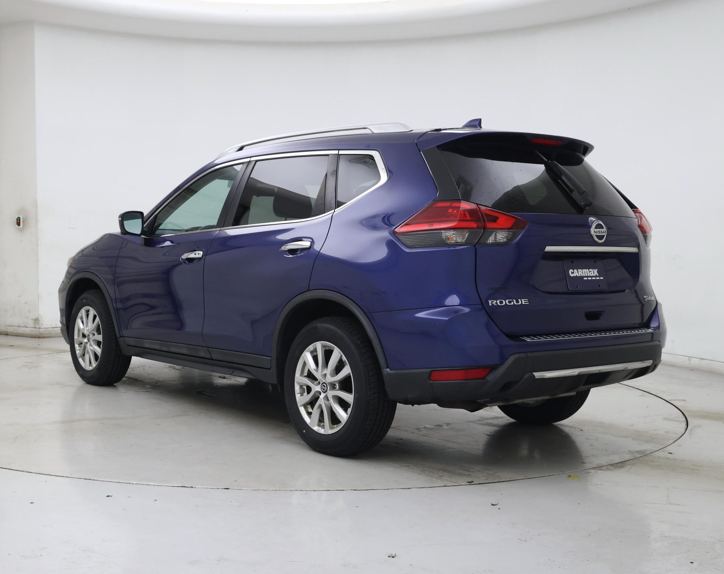 Thumbnail: 2017 Nissan Rogue - 2