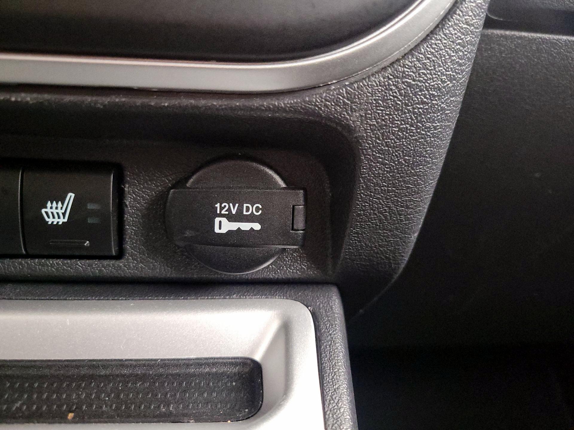 Thumbnail: 2015 Jeep Compass - 16