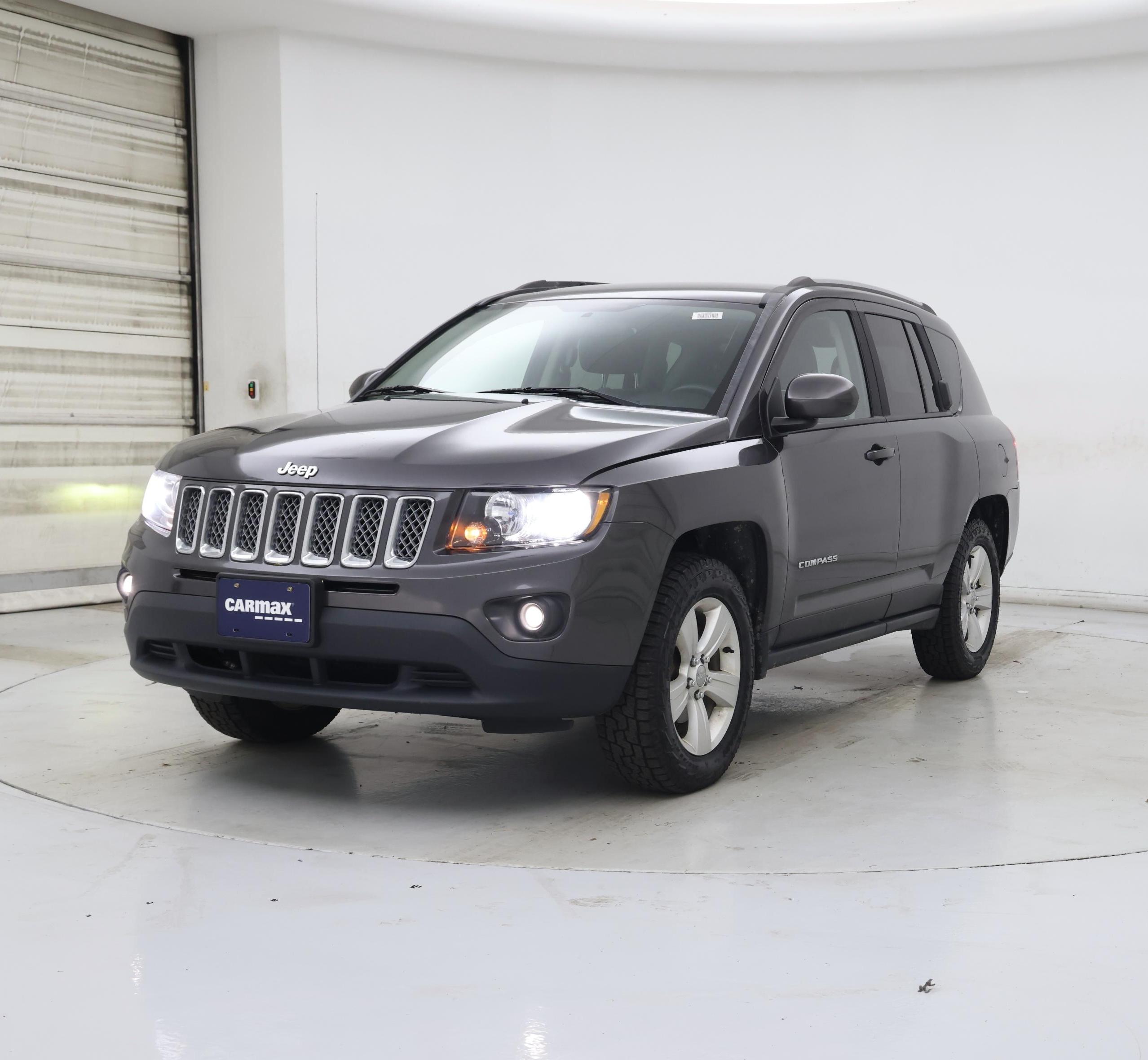 Thumbnail: 2015 Jeep Compass - 4