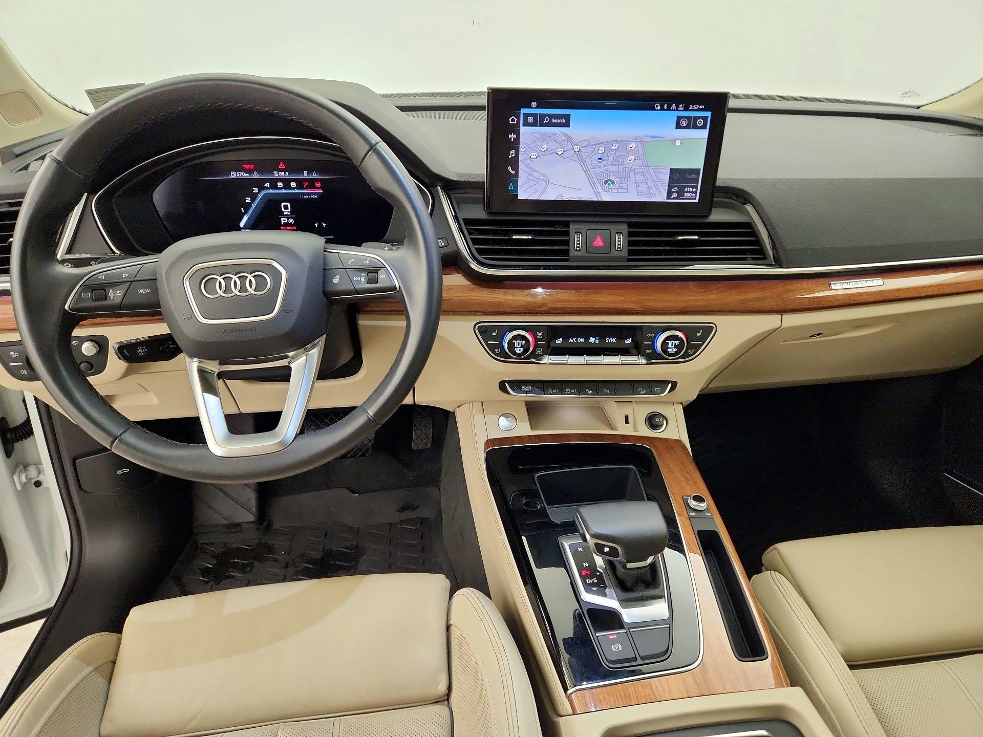 Thumbnail: 2023 Audi Q5 - 9