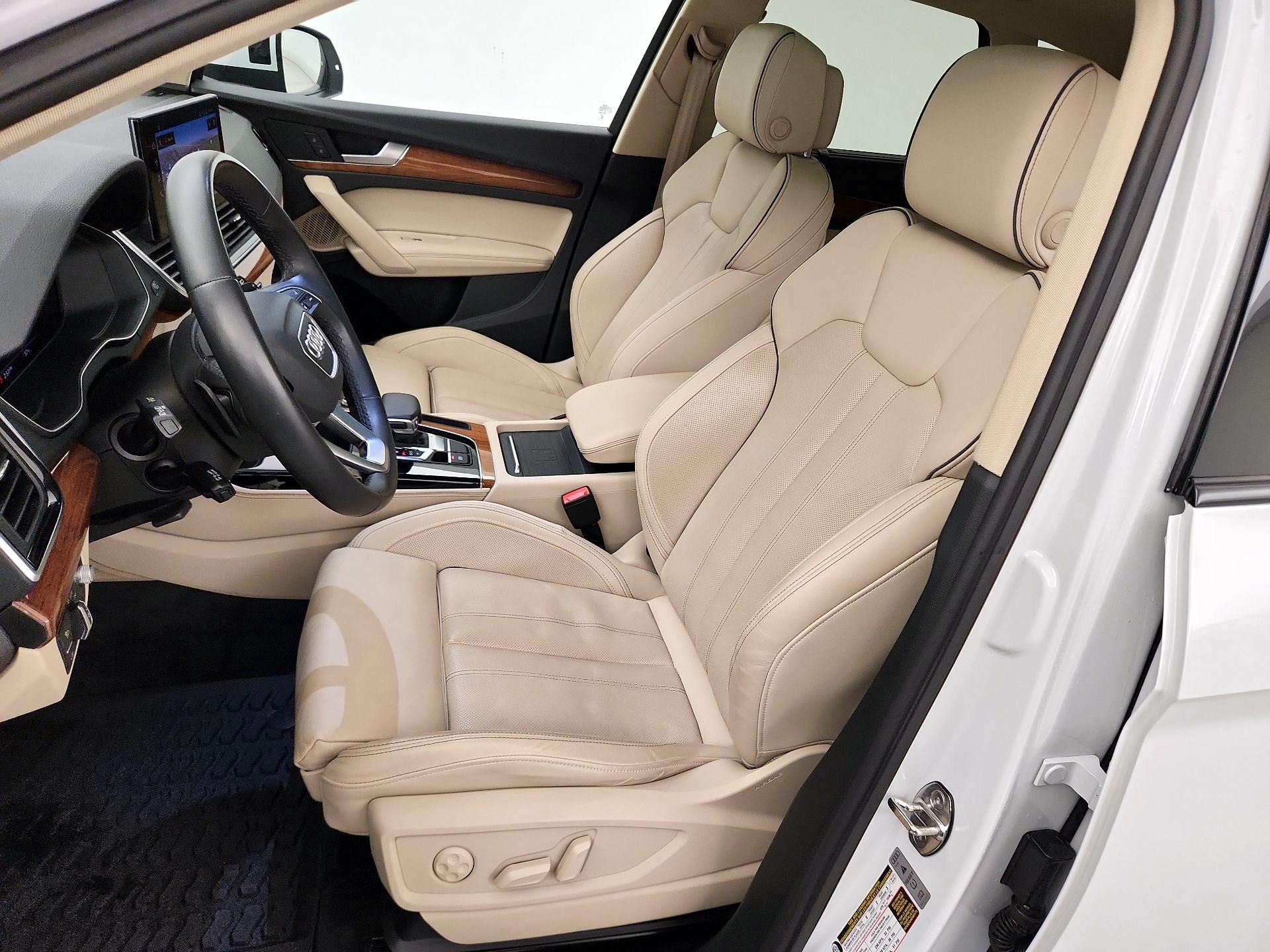 Thumbnail: 2023 Audi Q5 - 11