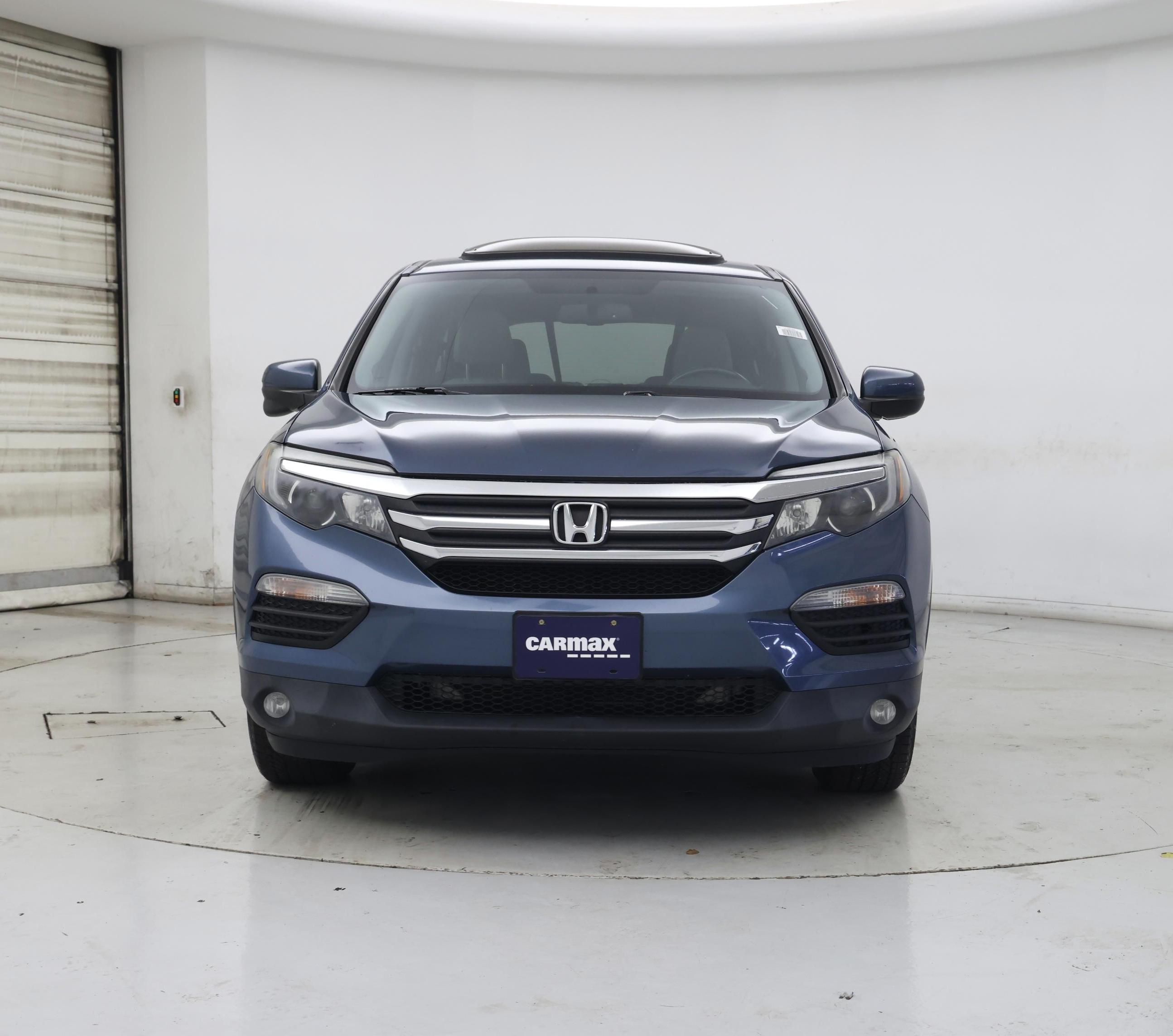 Thumbnail: 2017 Honda Pilot - 5