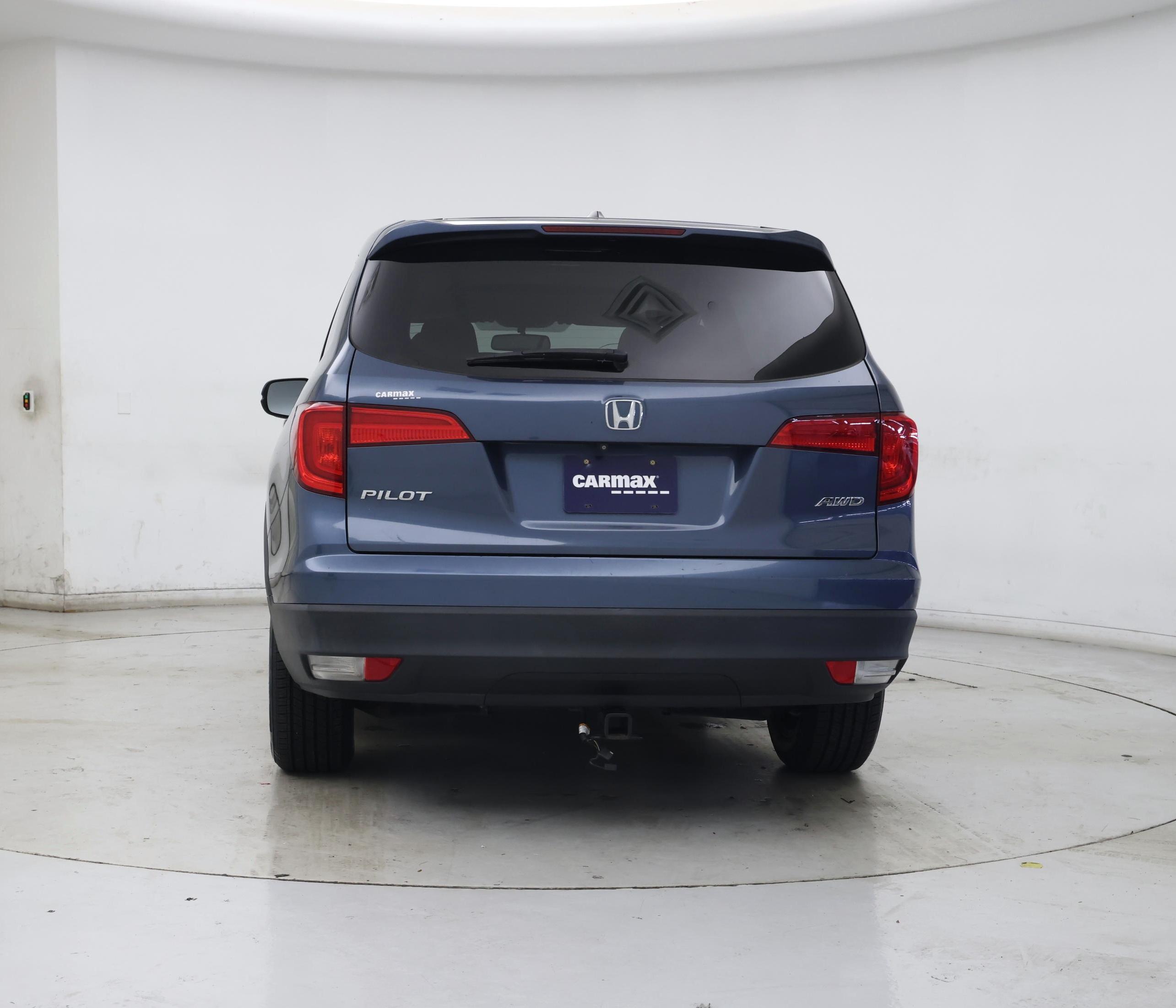 Thumbnail: 2017 Honda Pilot - 6