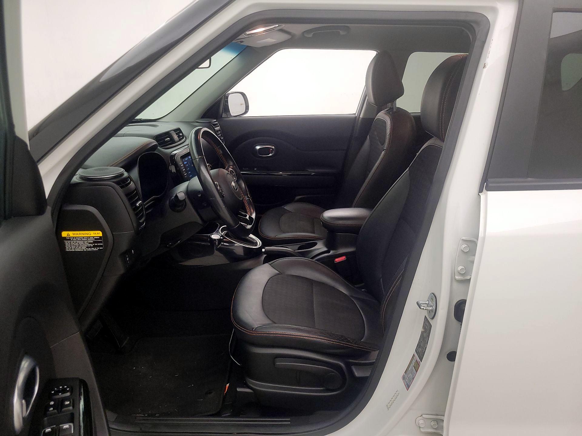 Thumbnail: 2018 Kia Soul - 11