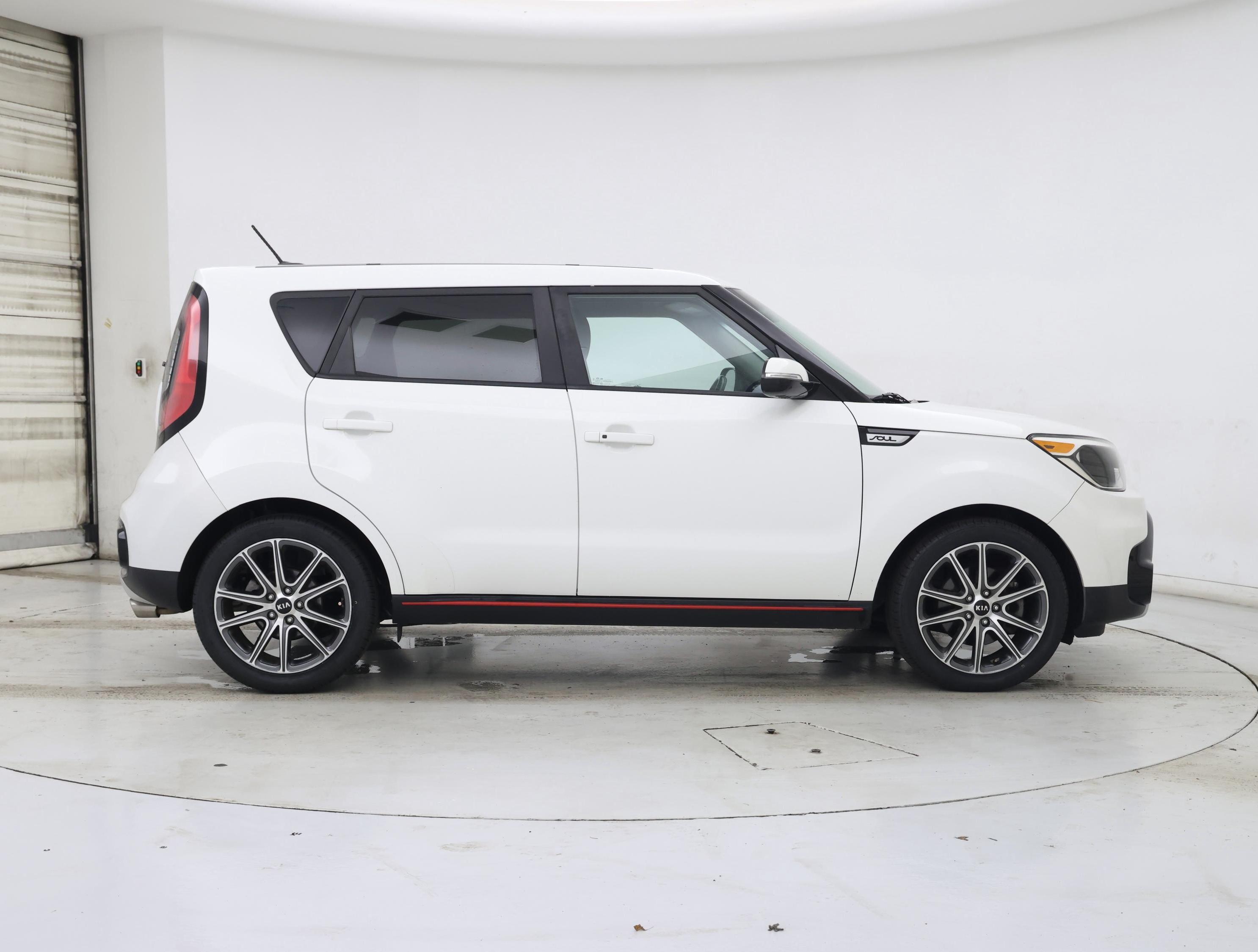 Thumbnail: 2018 Kia Soul - 7