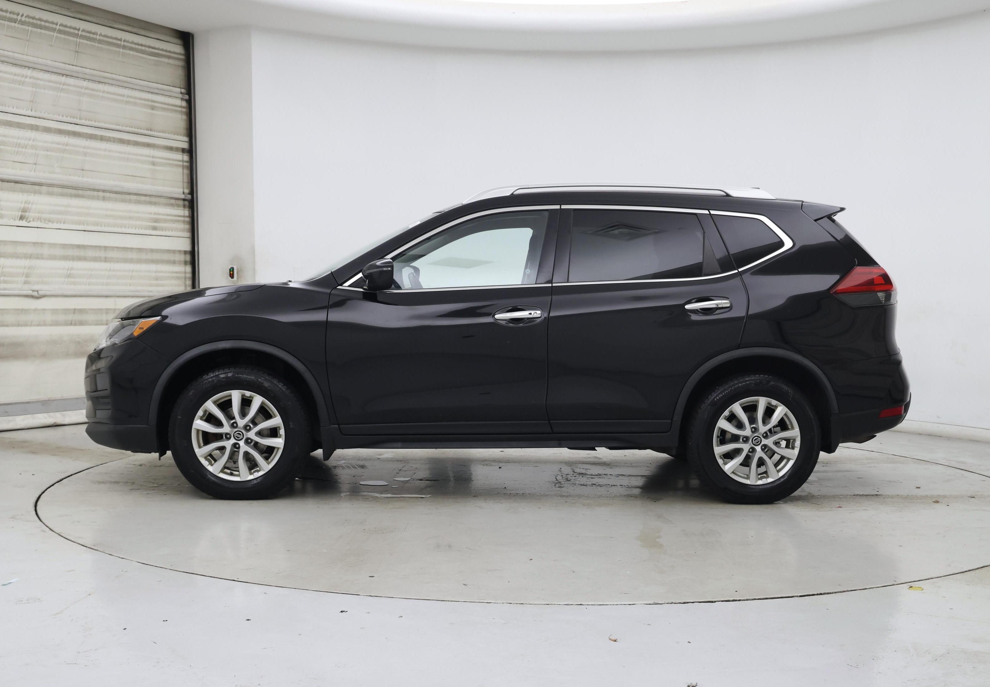 Thumbnail: 2018 Nissan Rogue - 3