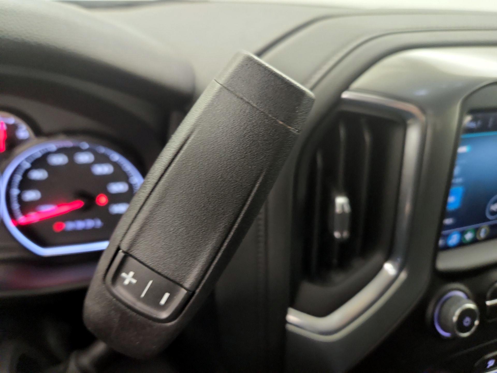 Thumbnail: 2022 Chevrolet Silverado 2500 - 17