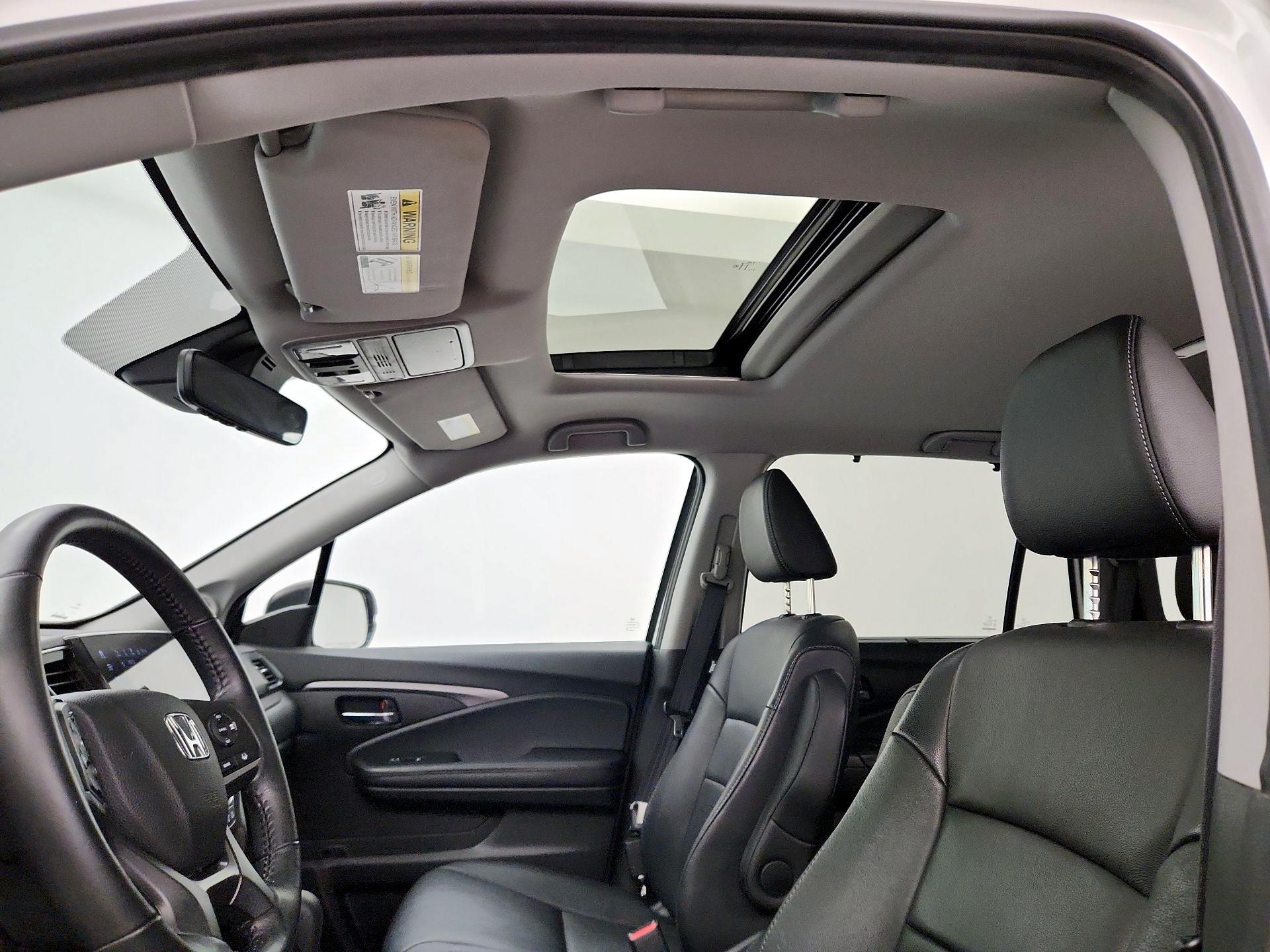 Thumbnail: 2020 Honda Pilot - 19