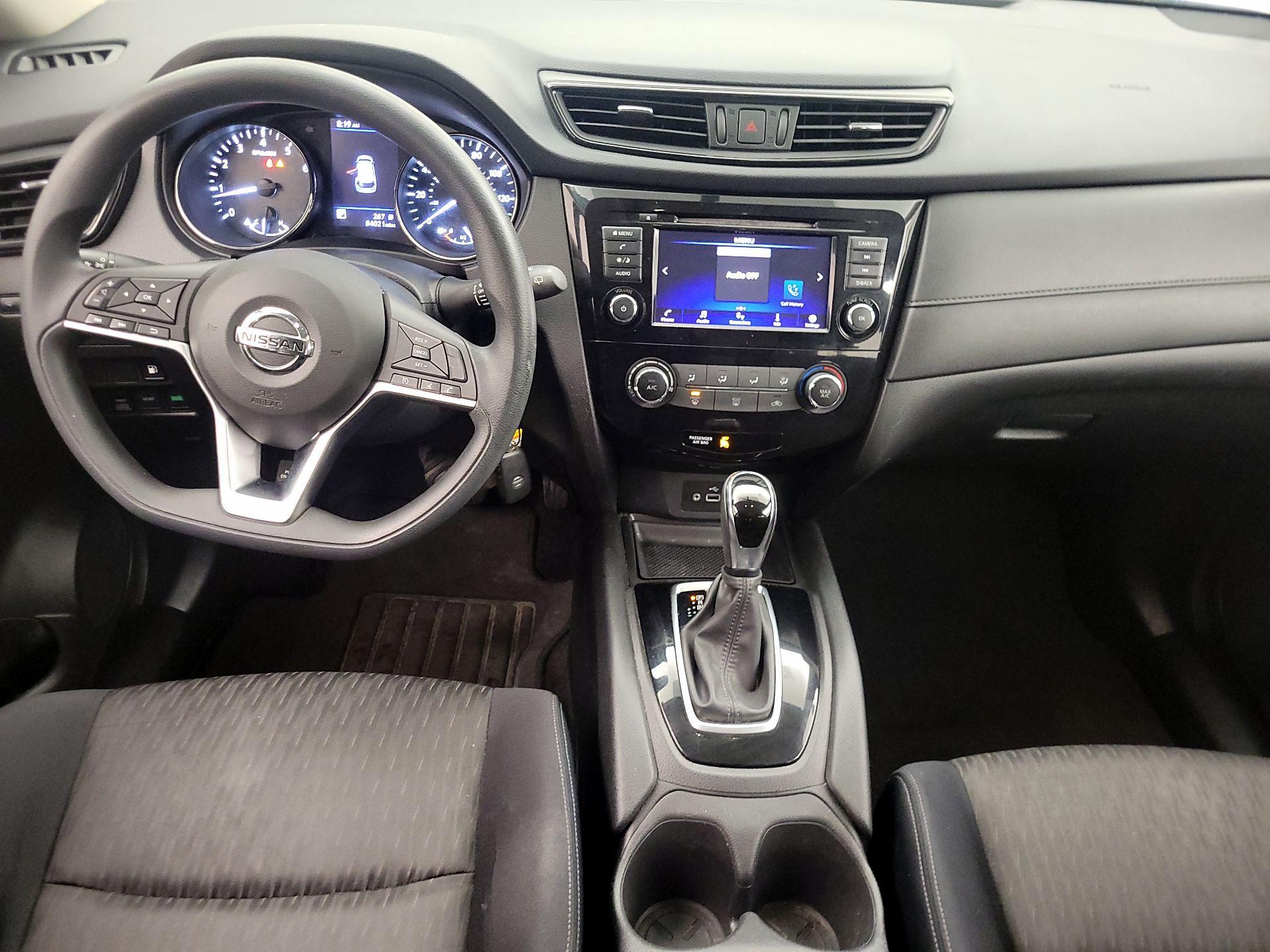 Thumbnail: 2018 Nissan Rogue - 9