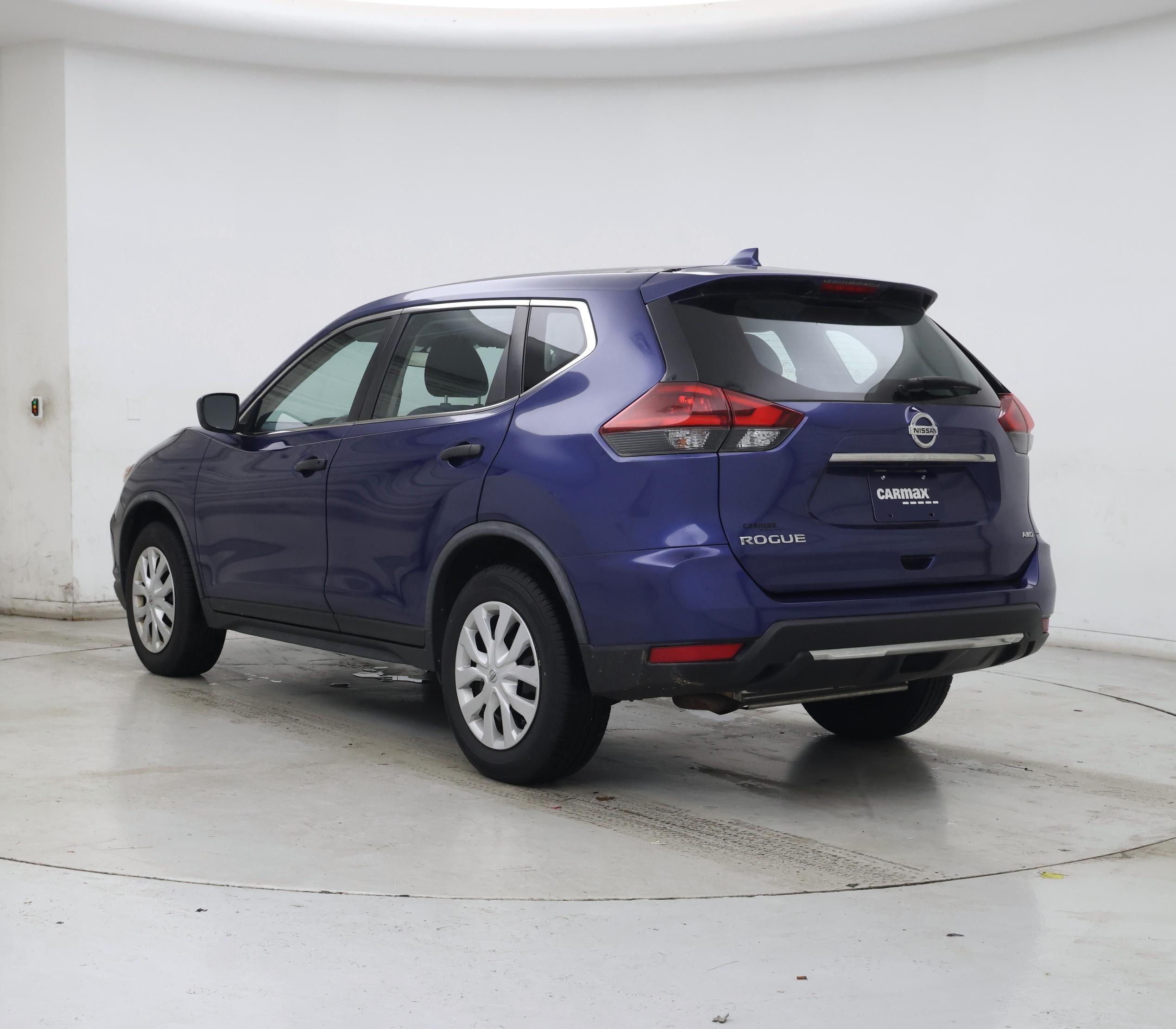 Thumbnail: 2018 Nissan Rogue - 2