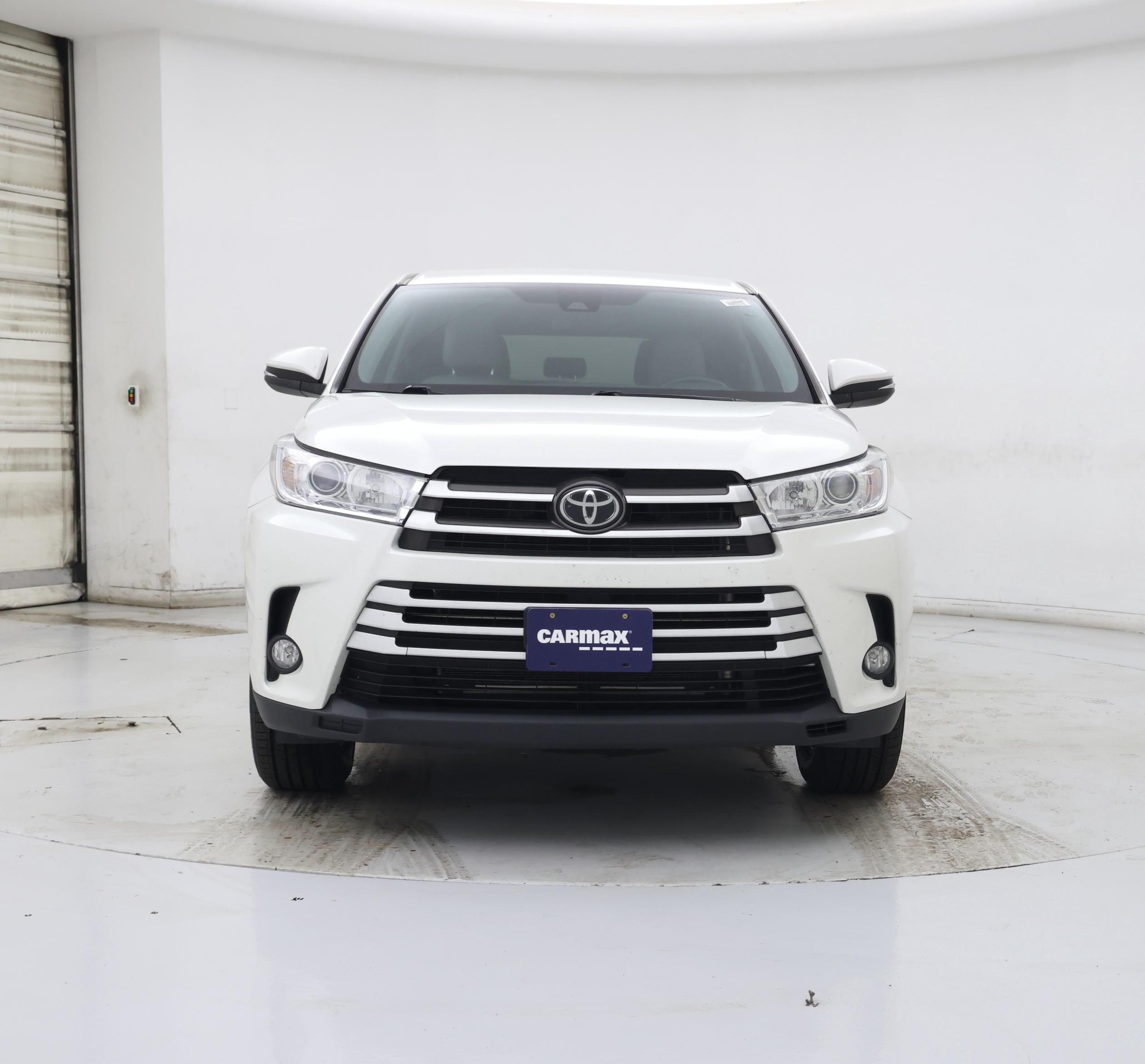 Thumbnail: 2018 Toyota Highlander - 5