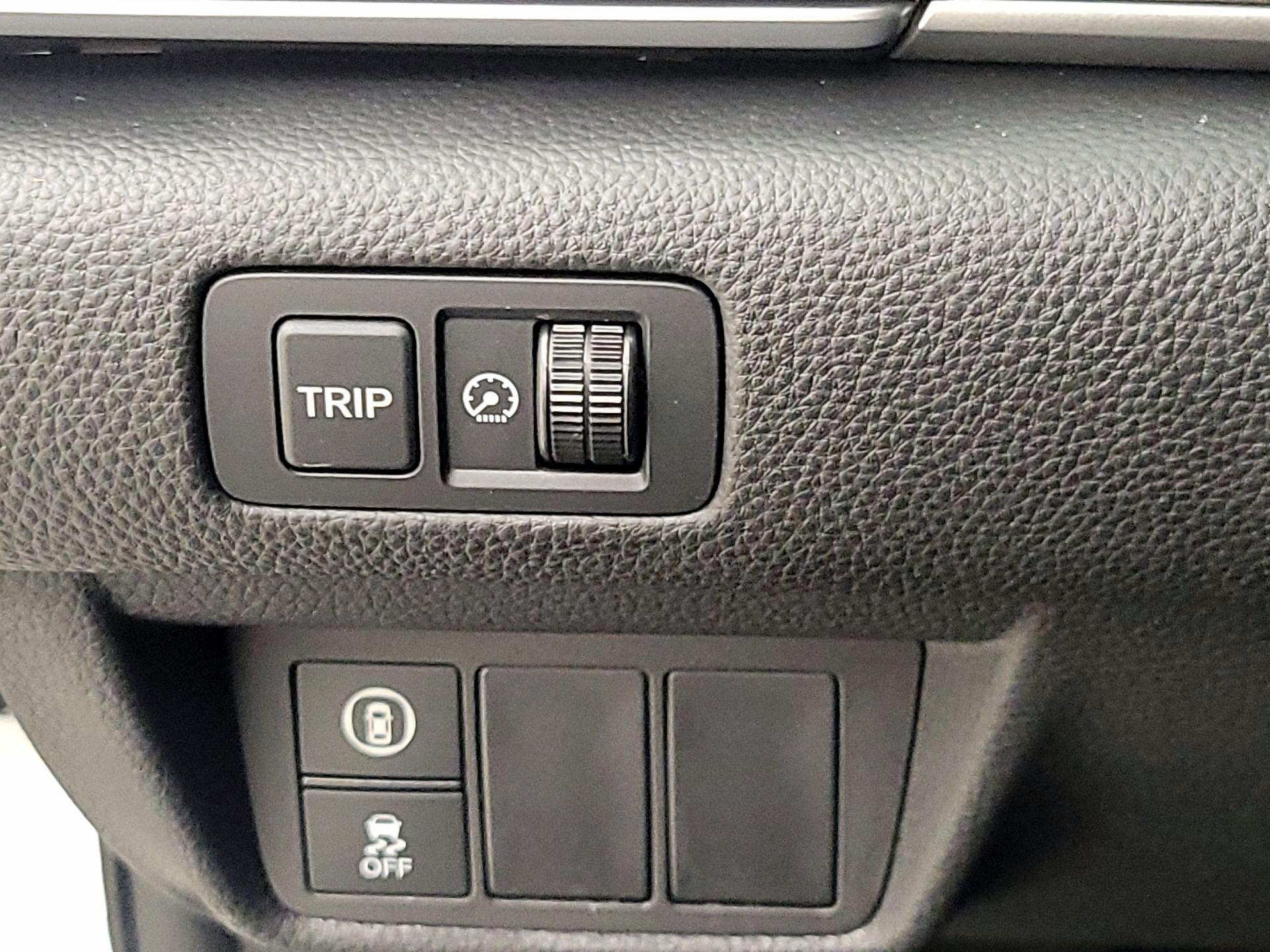 Thumbnail: 2018 Honda Accord - 13