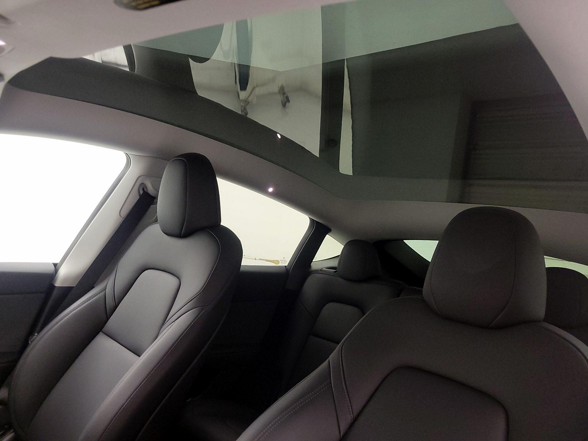 Thumbnail: 2025 Tesla Model Y - 19