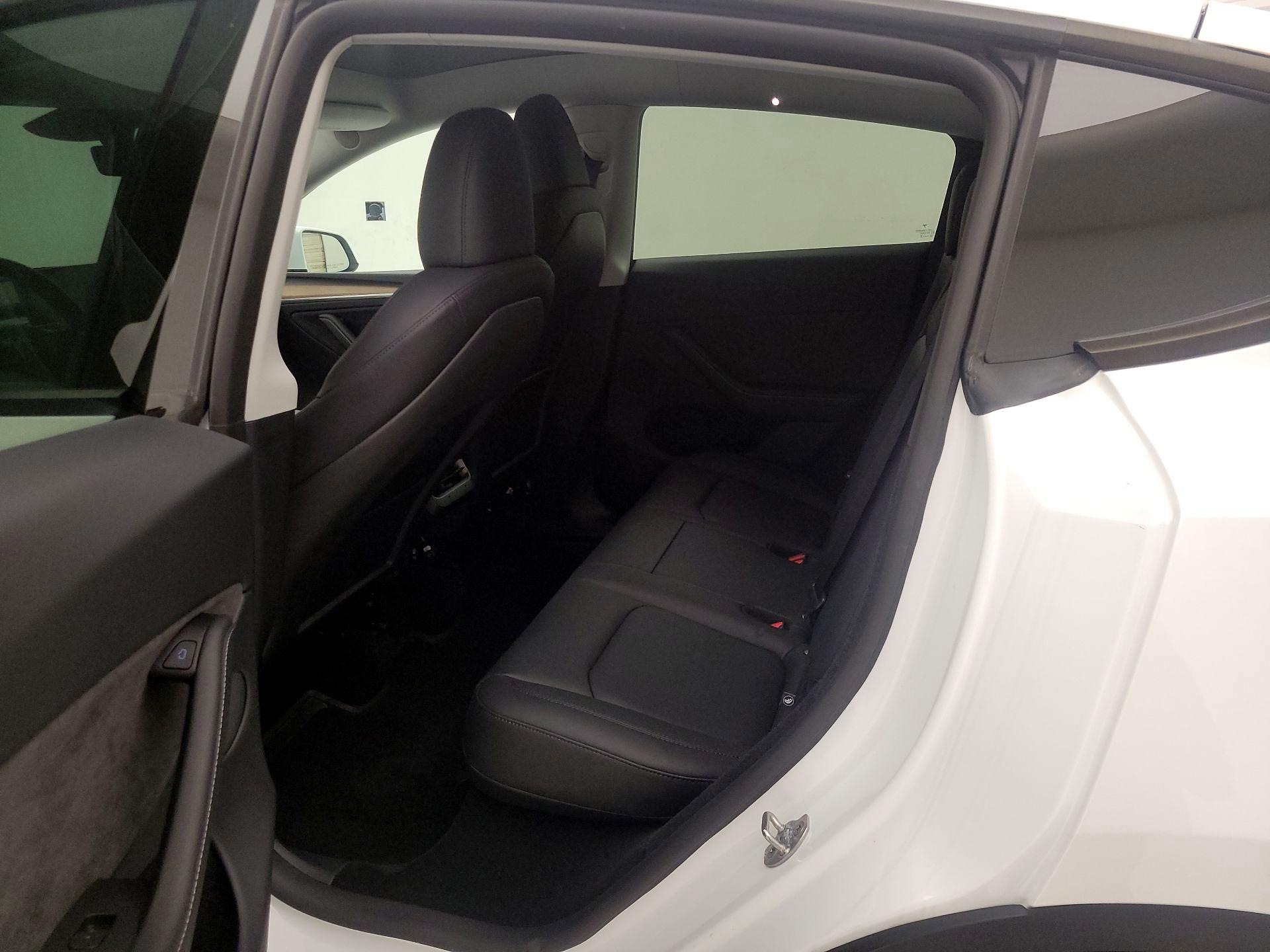 Thumbnail: 2025 Tesla Model Y - 20